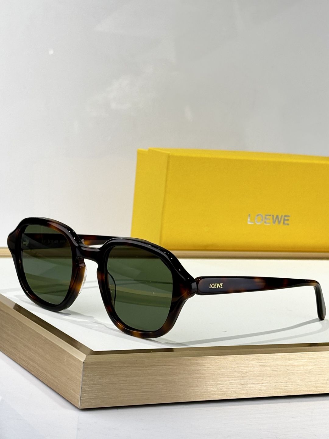 LOEWE_Glasses_yupoo_Original_quality