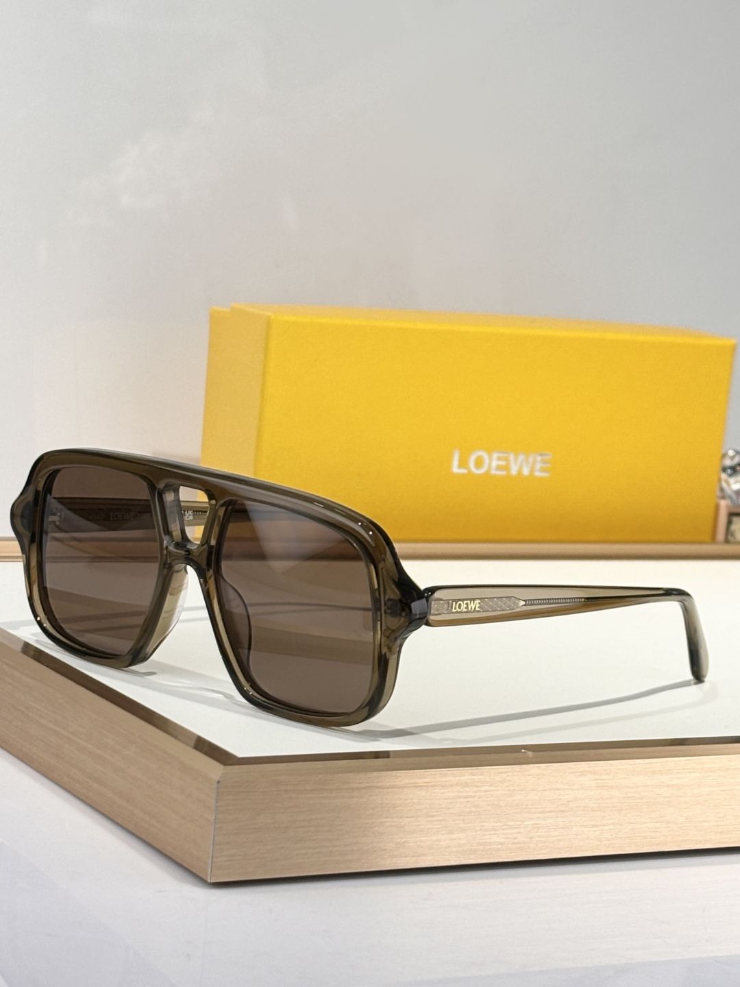 LOEWE_Glasses_yupoo_Original_quality