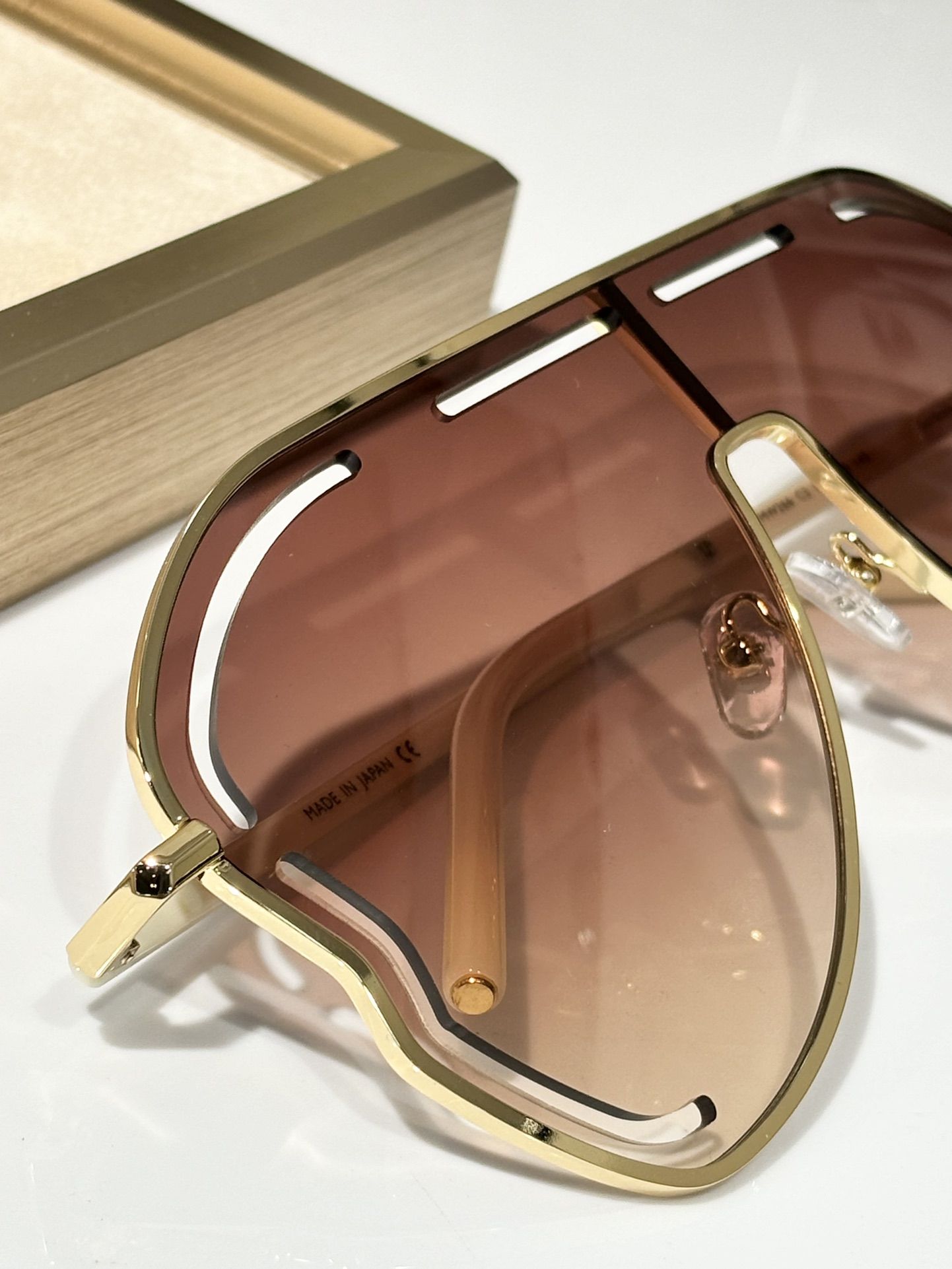 LOEWE_Glasses_yupoo_Original_quality