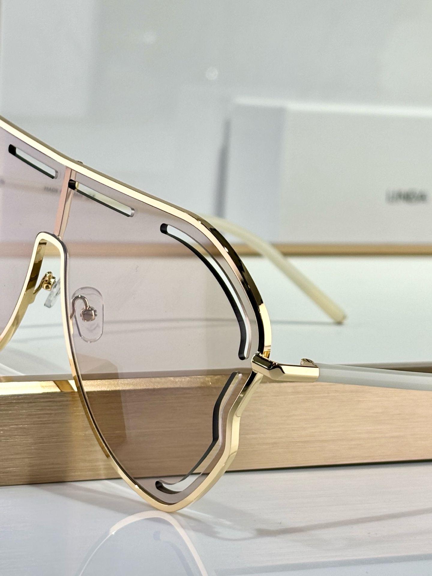 LOEWE_Glasses_yupoo_Original_quality