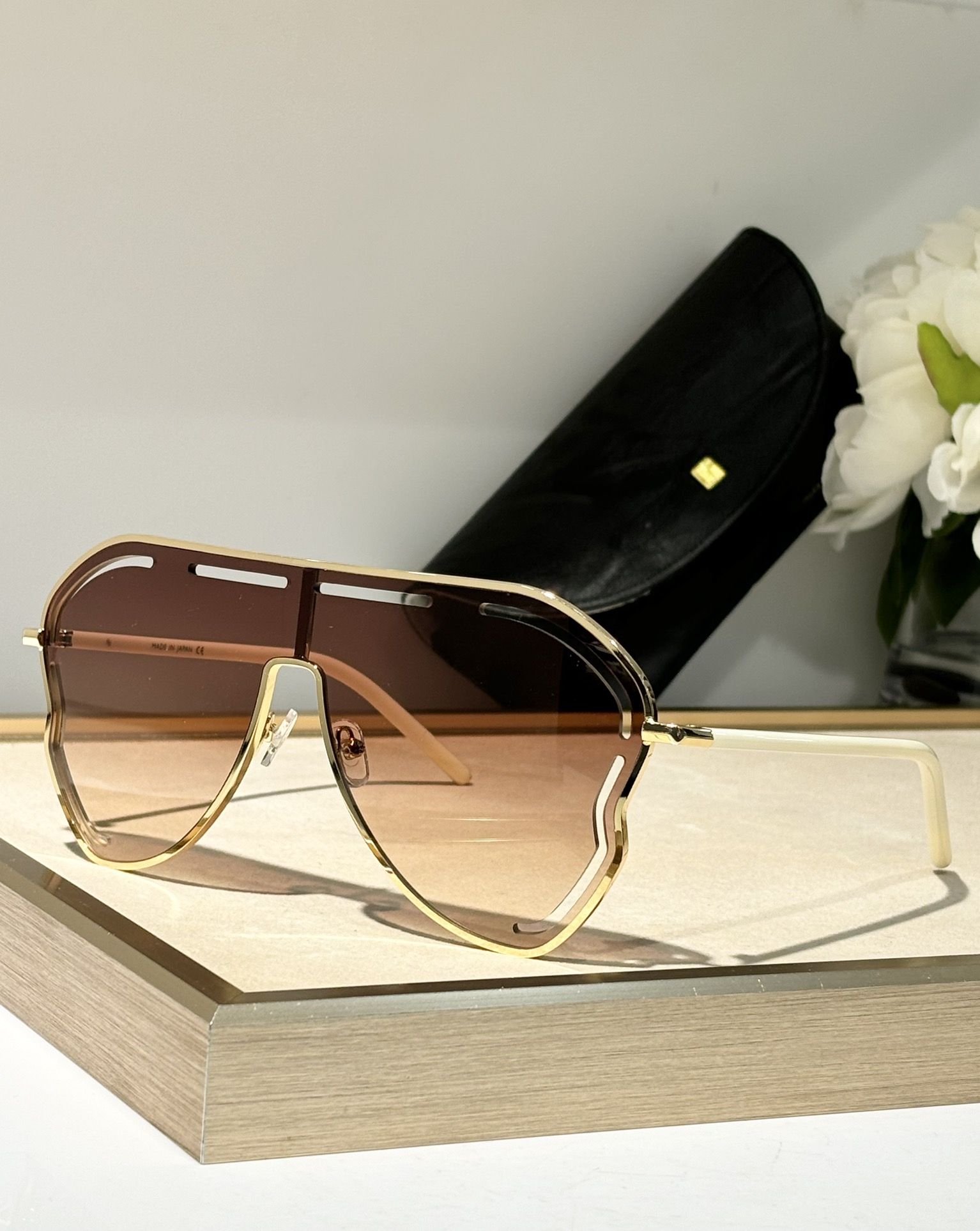 LOEWE_Glasses_yupoo_Original_quality