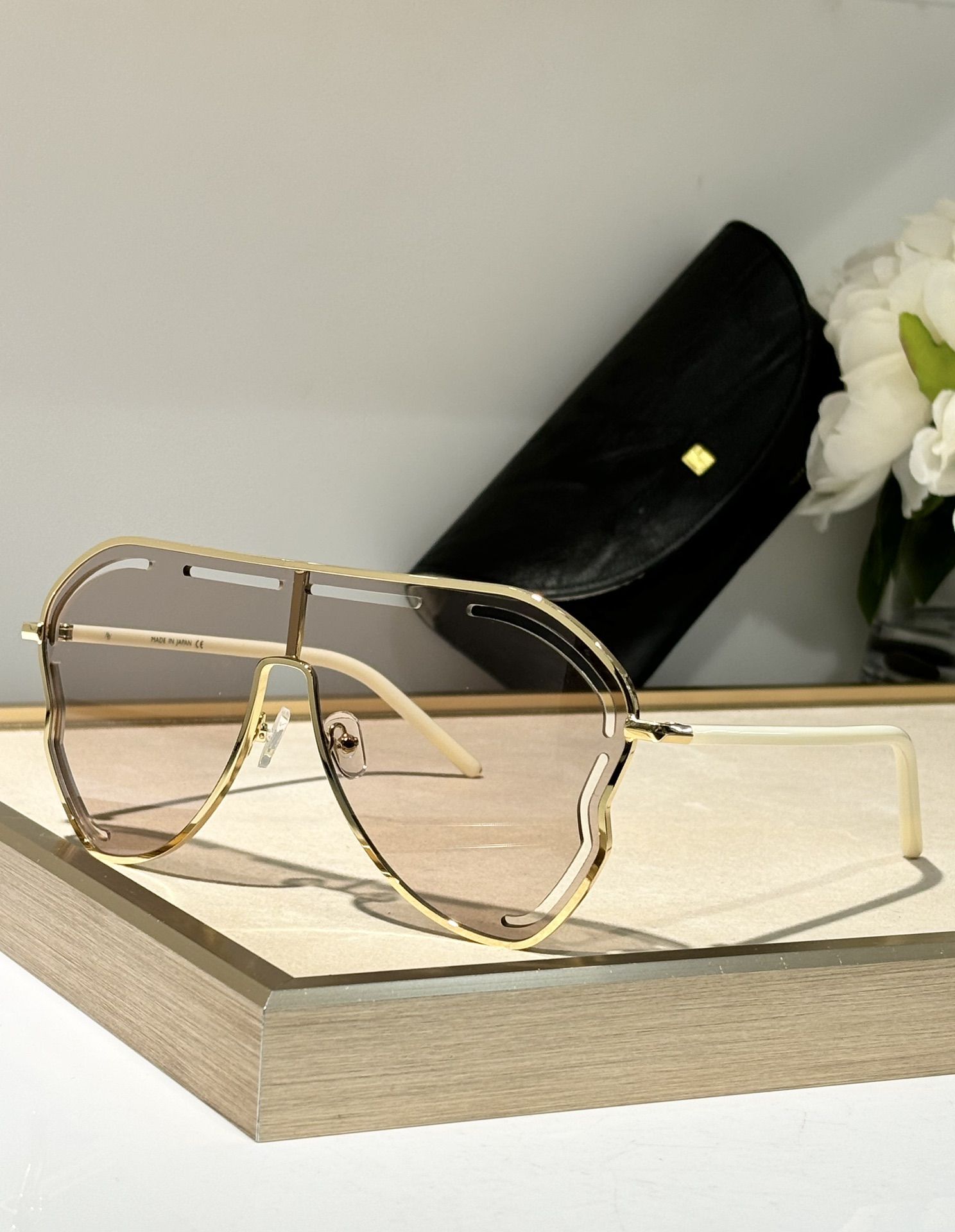 LOEWE_Glasses_yupoo_Original_quality