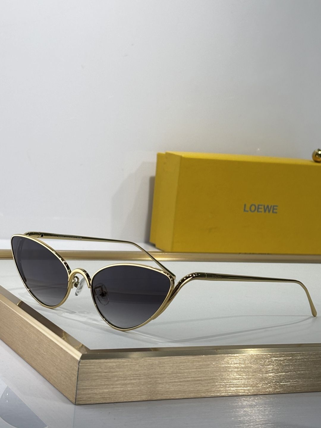LOEWE_Glasses_yupoo_Original_quality