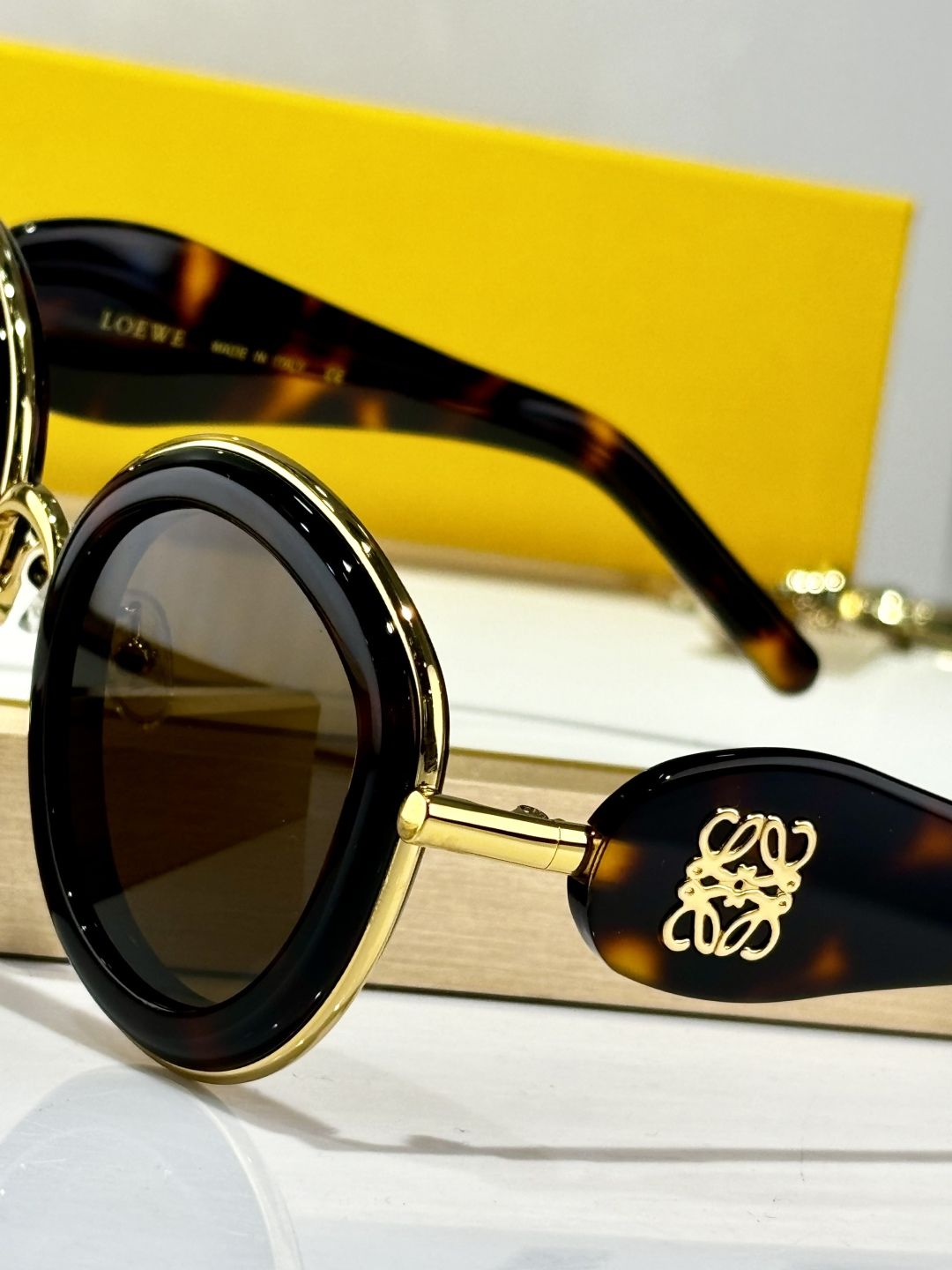 LOEWE_Glasses_yupoo_Original_quality