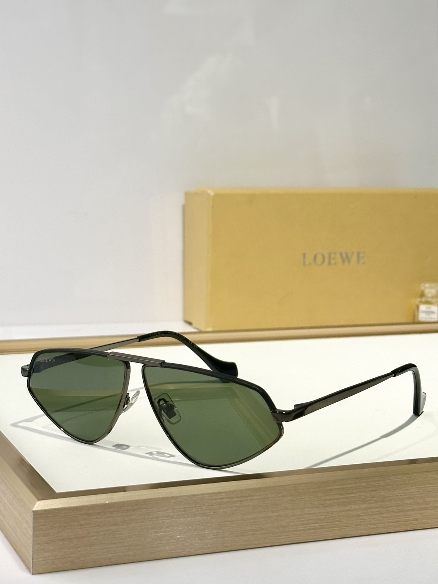 LOEWE_Glasses_yupoo_Original_quality