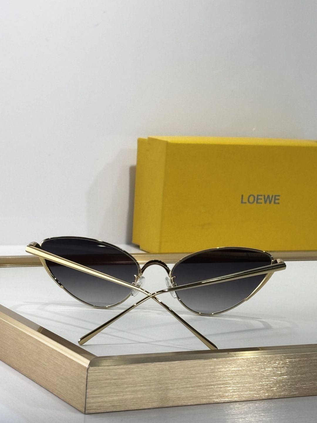 LOEWE_Glasses_yupoo_Original_quality