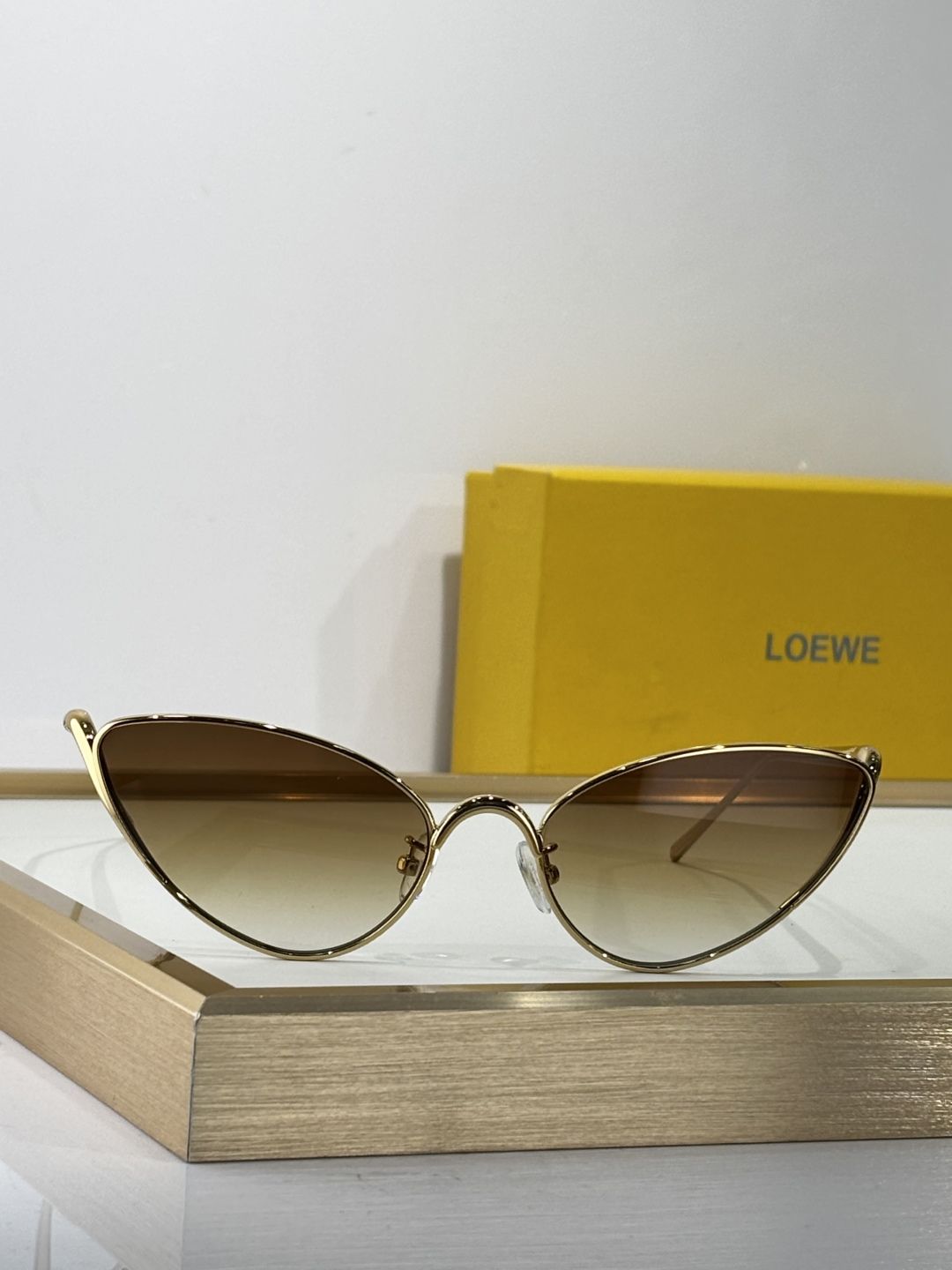 LOEWE_Glasses_yupoo_Original_quality