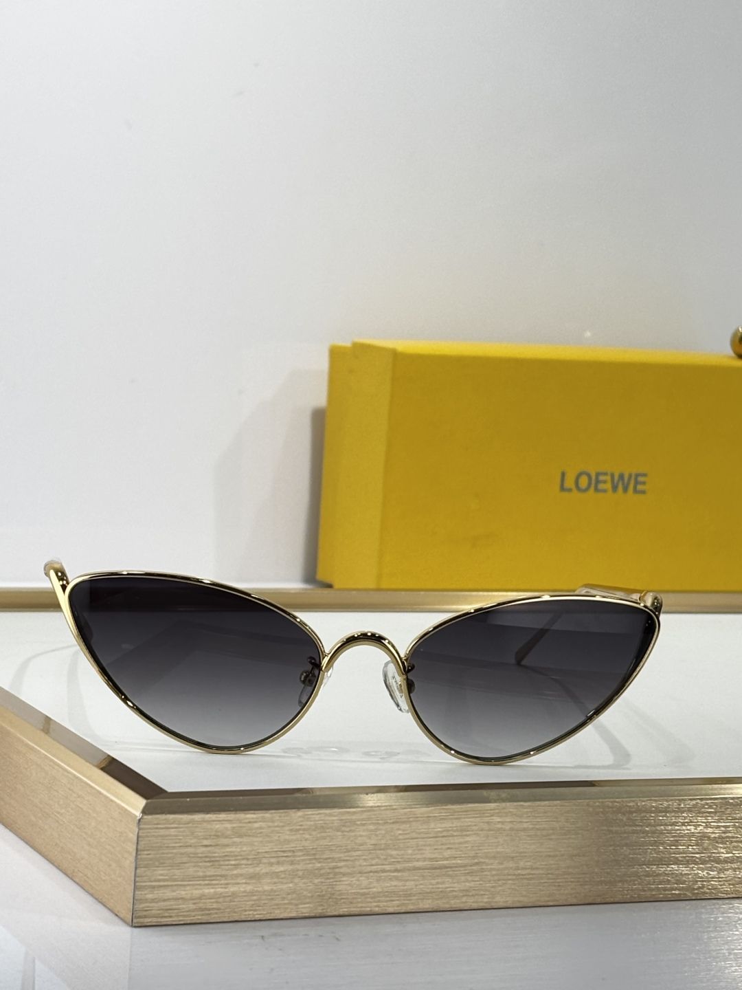 LOEWE_Glasses_yupoo_Original_quality
