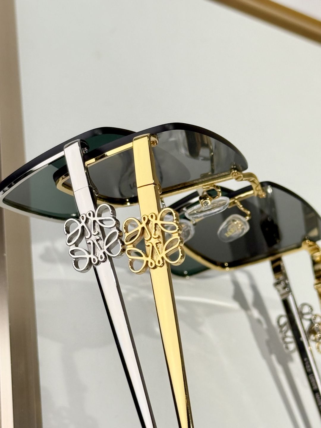 LOEWE_Glasses_yupoo_Original_quality