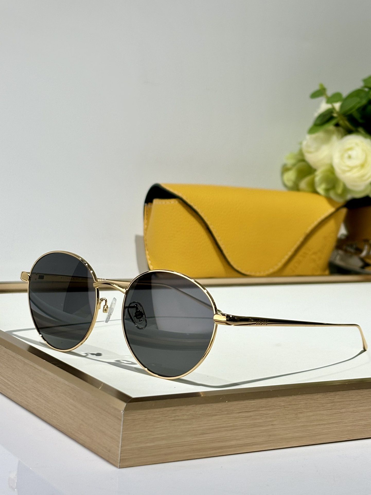 LOEWE_Glasses_yupoo_Original_quality