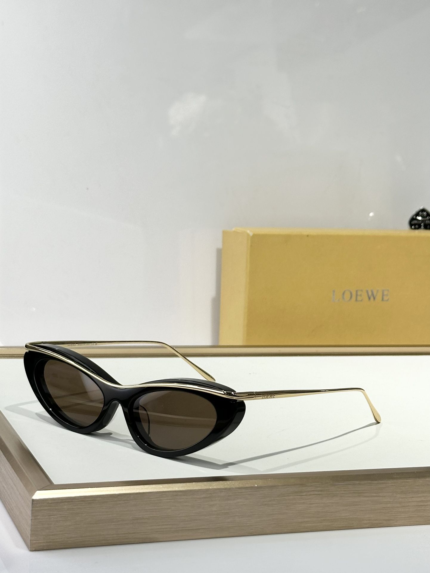 LOEWE_Glasses_yupoo_Original_quality