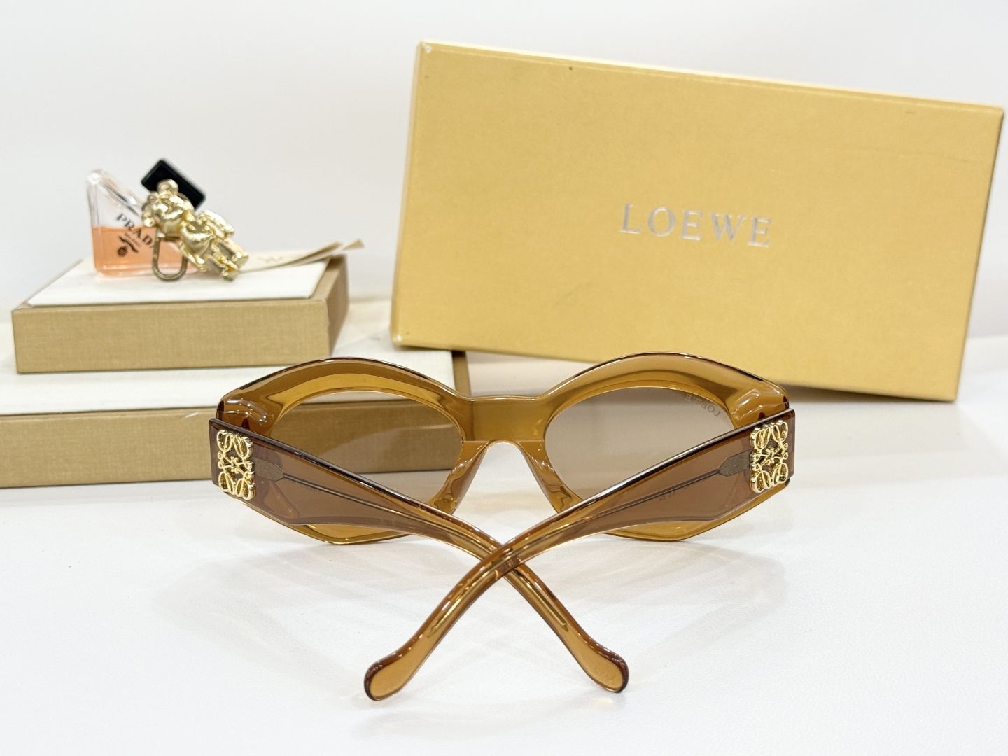 LOEWE_Glasses_yupoo_Original_quality