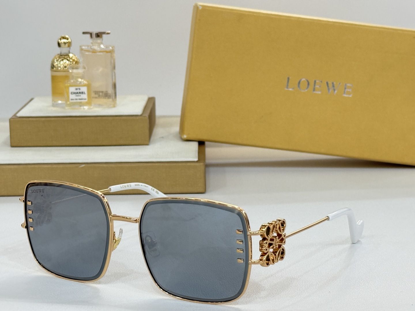 LOEWE_Glasses_yupoo_Original_quality
