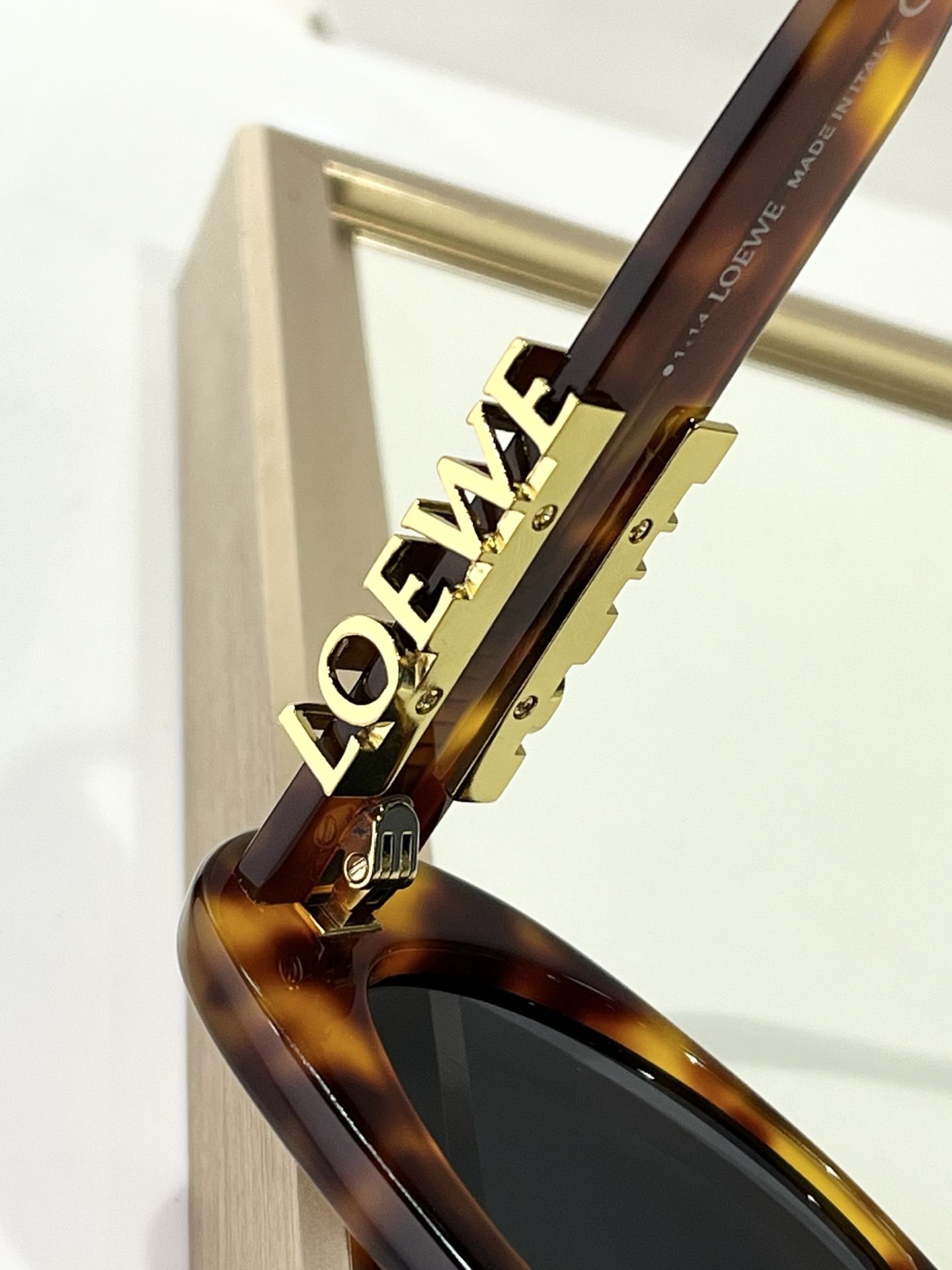 LOEWE_Glasses_yupoo_Original_quality
