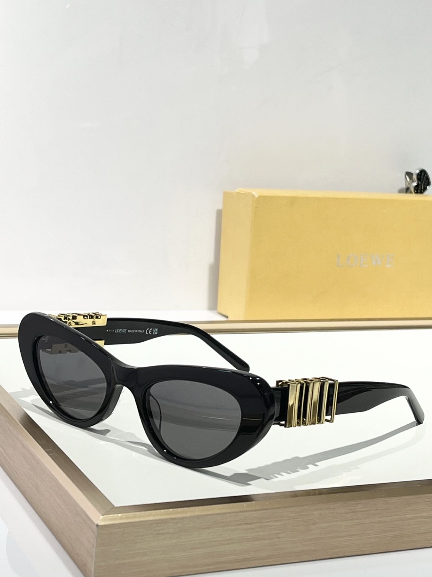 LOEWE_Glasses_yupoo_Original_quality
