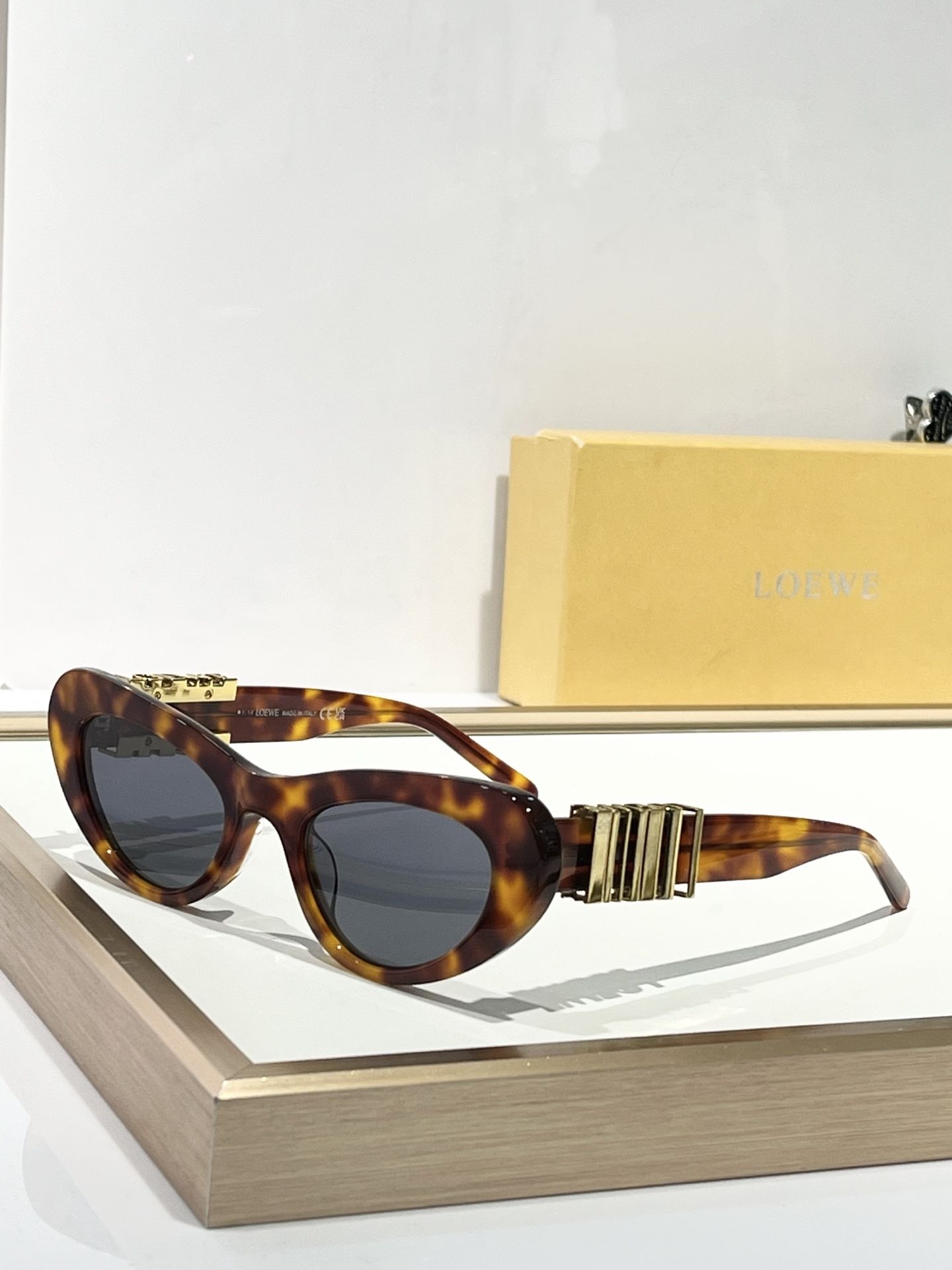 LOEWE_Glasses_yupoo_Original_quality