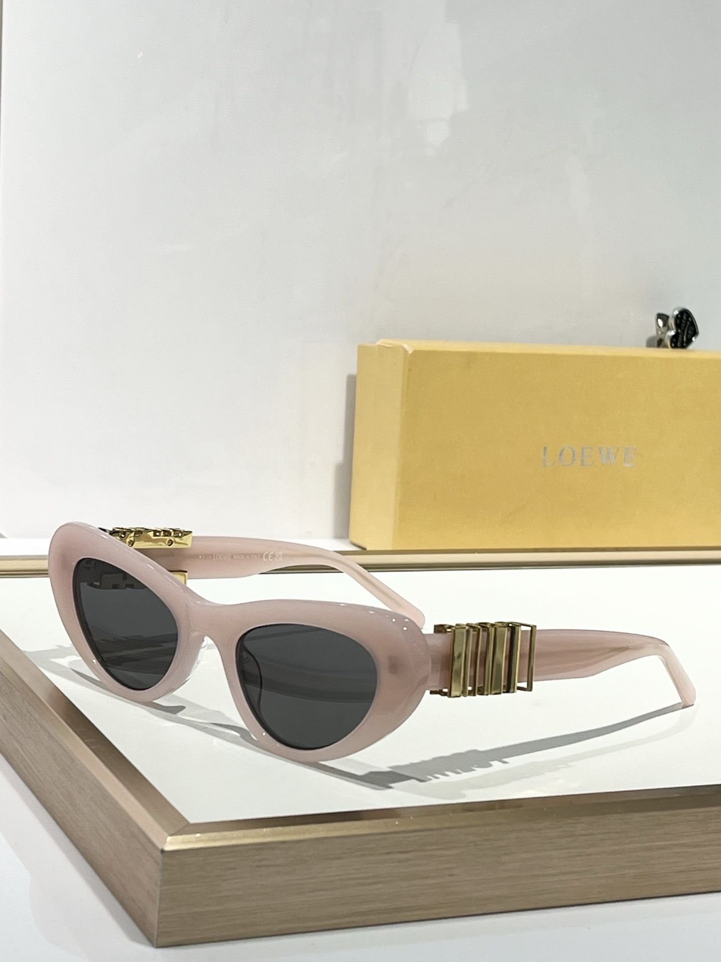 LOEWE_Glasses_yupoo_Original_quality