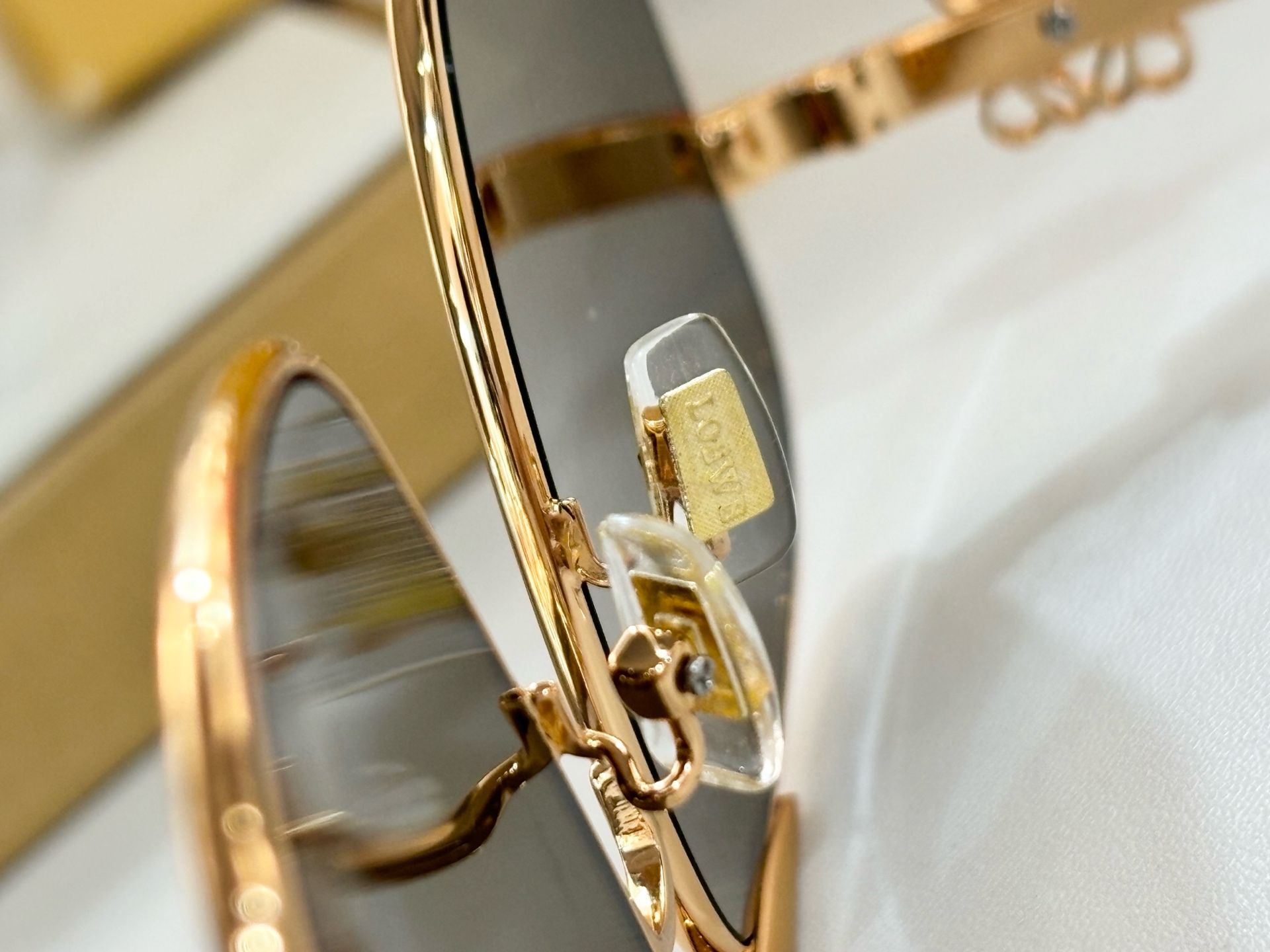 LOEWE_Glasses_yupoo_Original_quality