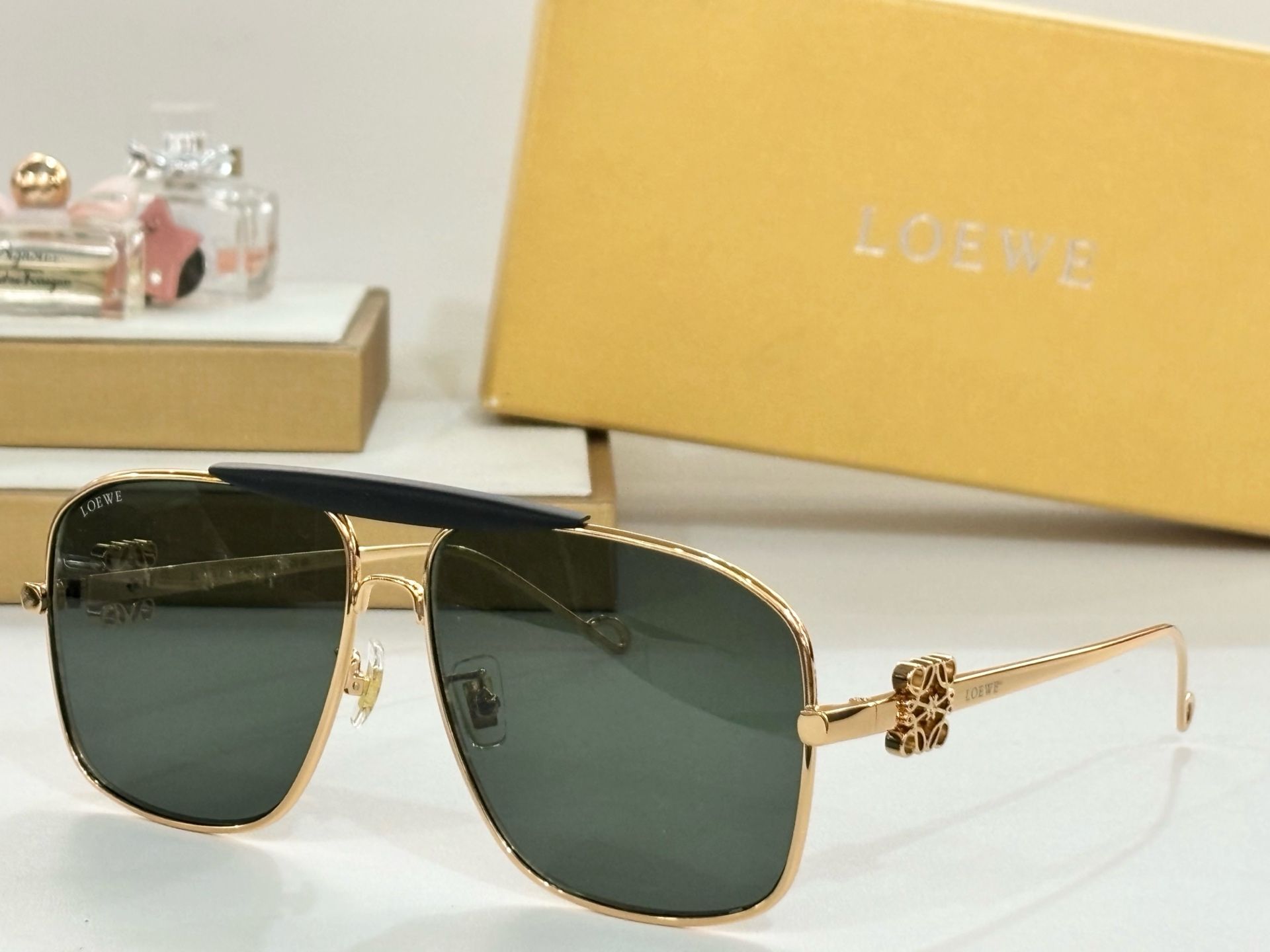 LOEWE_Glasses_yupoo_Original_quality