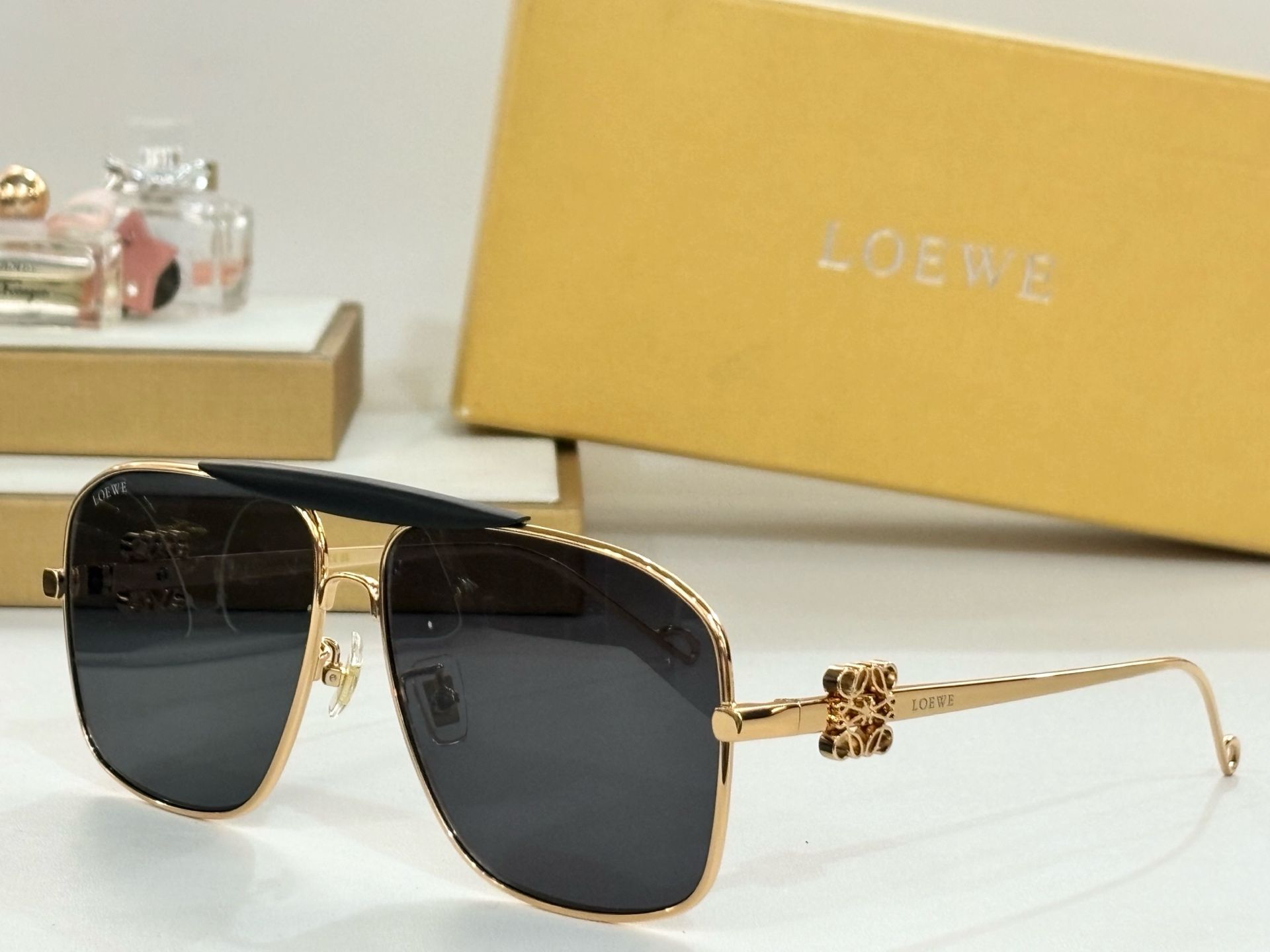 LOEWE_Glasses_yupoo_Original_quality