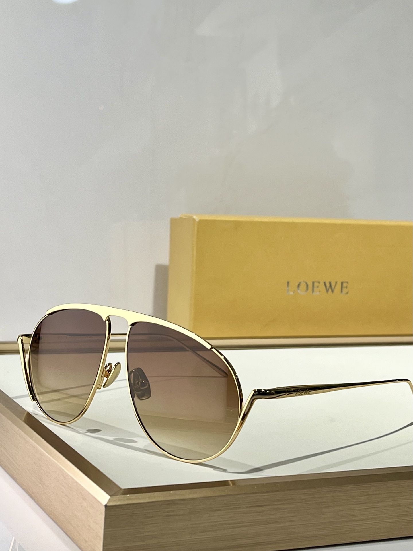 LOEWE_Glasses_yupoo_Original_quality