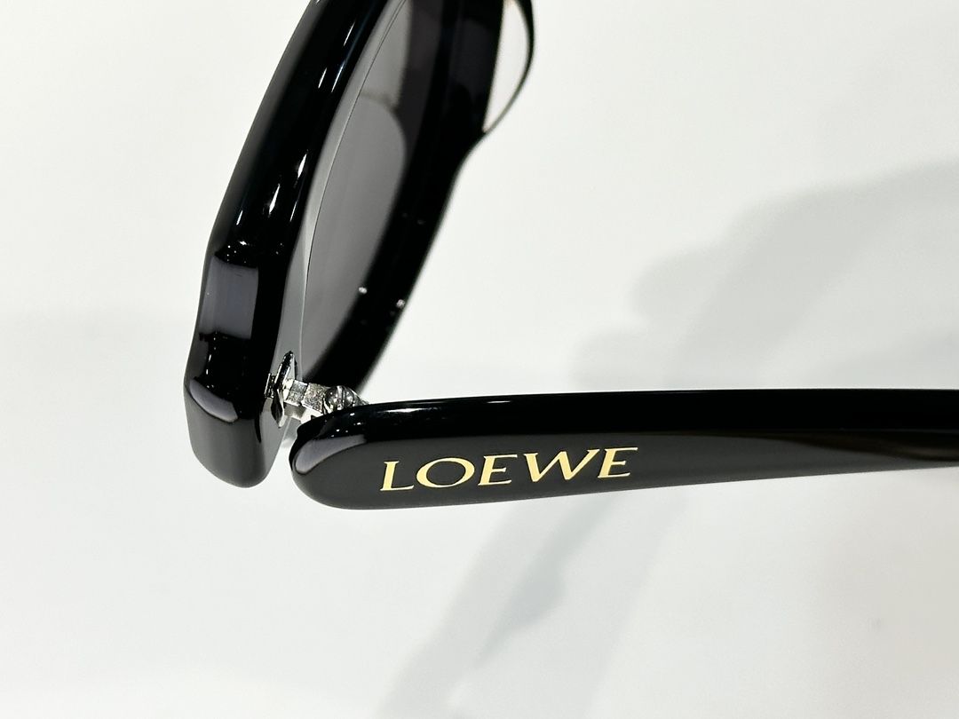 LOEWE_Glasses_yupoo_Original_quality