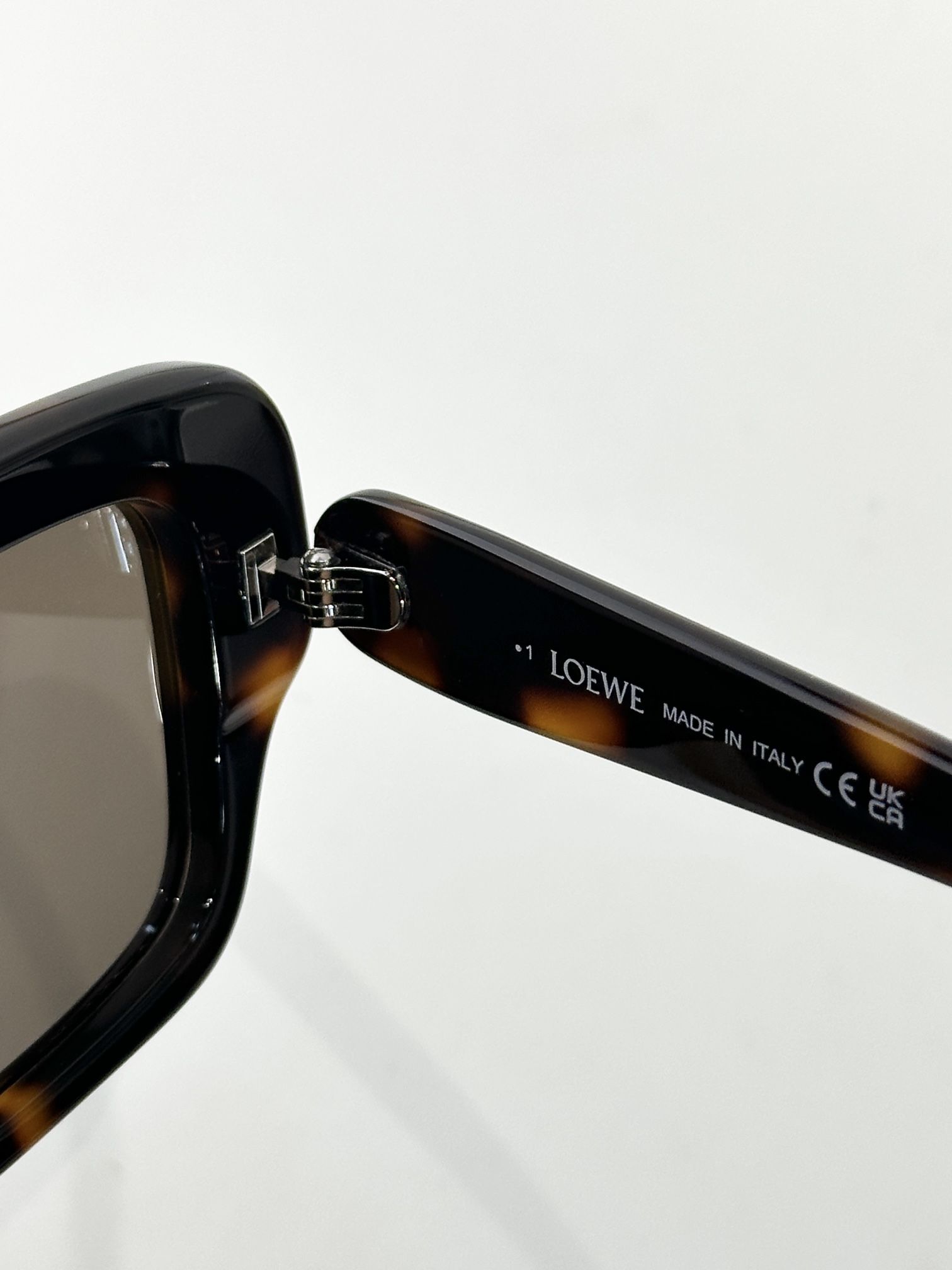 LOEWE_Glasses_yupoo_Original_quality