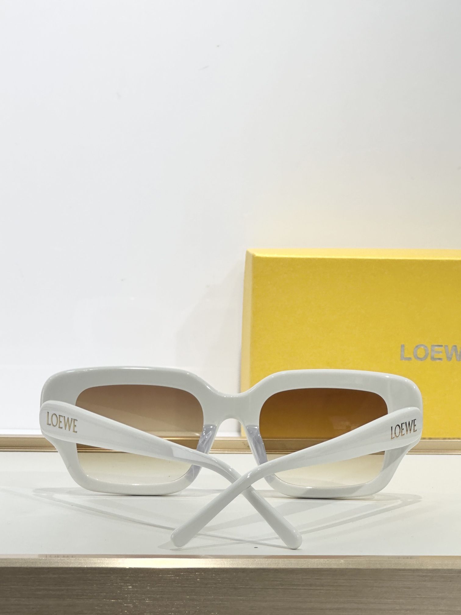 LOEWE_Glasses_yupoo_Original_quality
