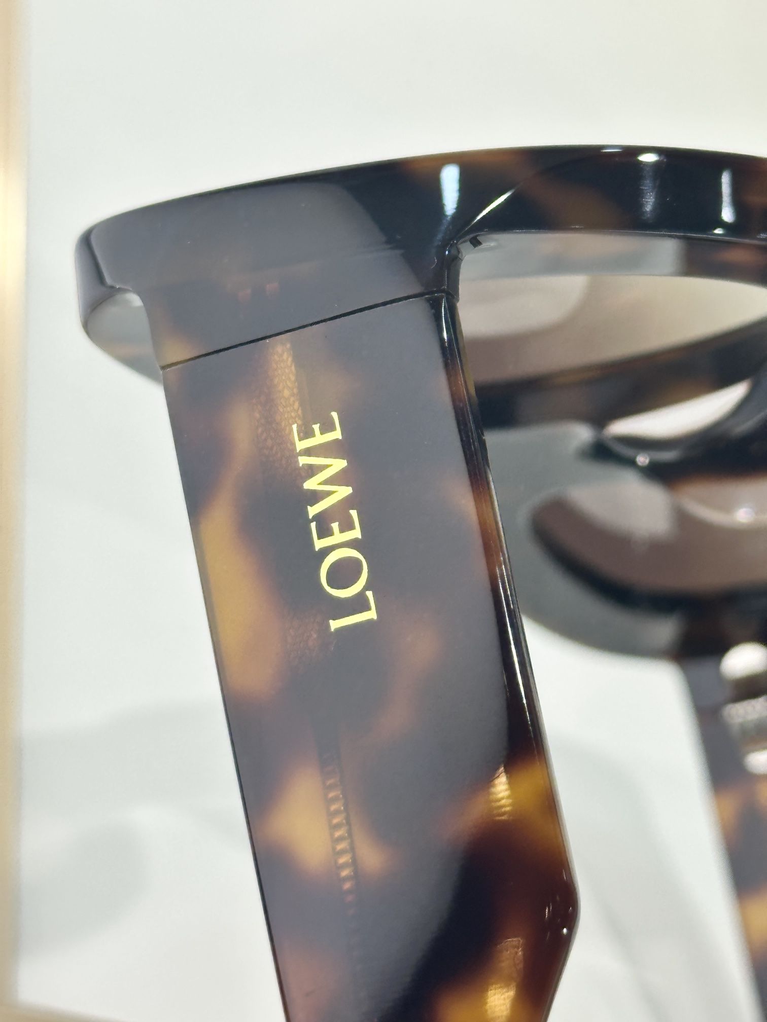 LOEWE_Glasses_yupoo_Original_quality