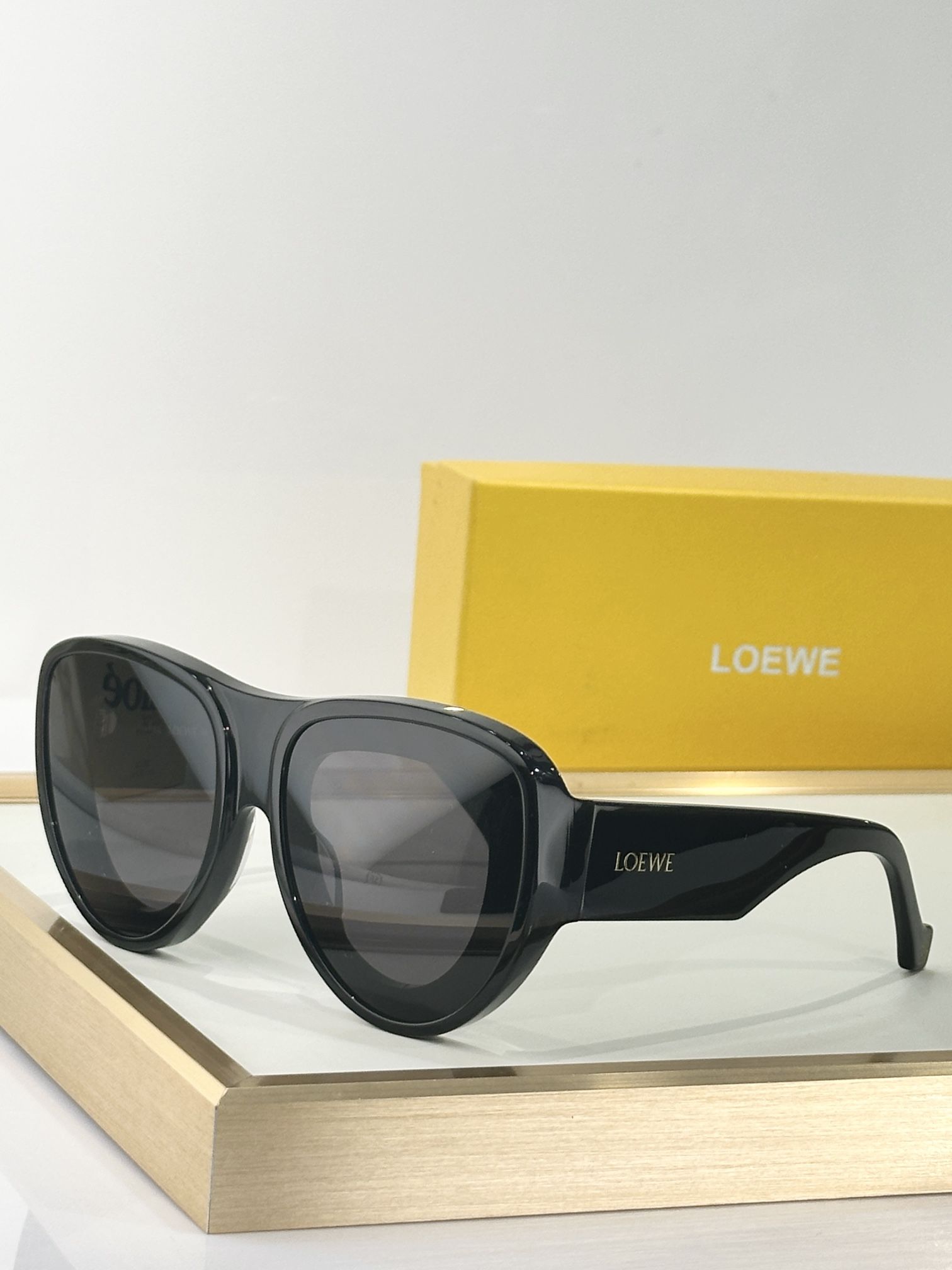 LOEWE_Glasses_yupoo_Original_quality