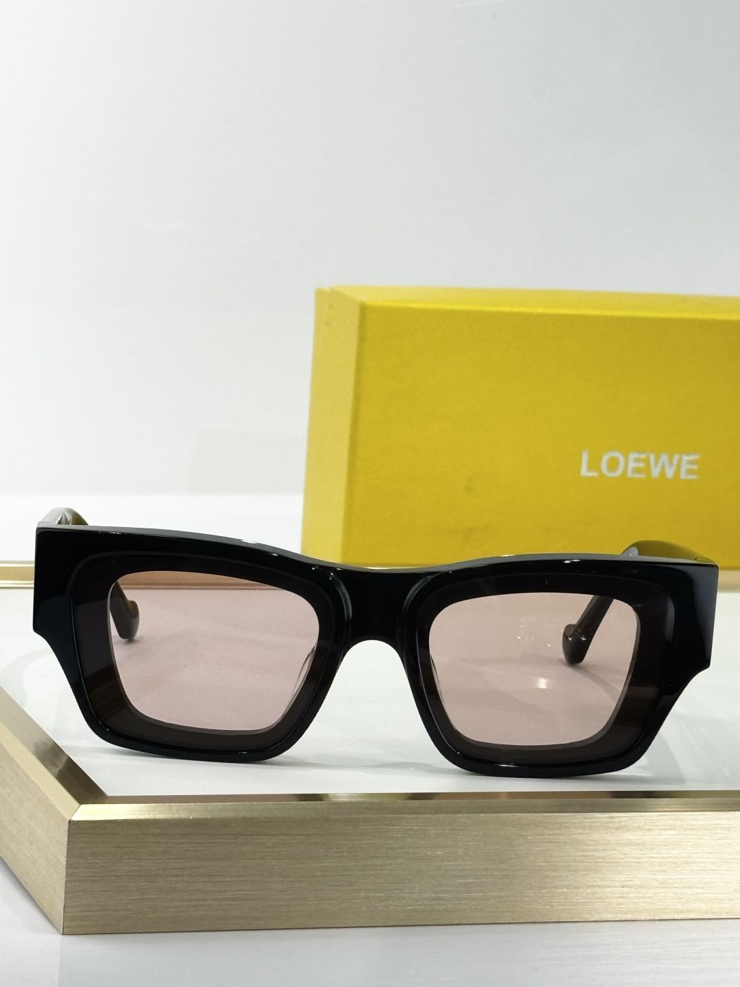 LOEWE_Glasses_yupoo_Original_quality