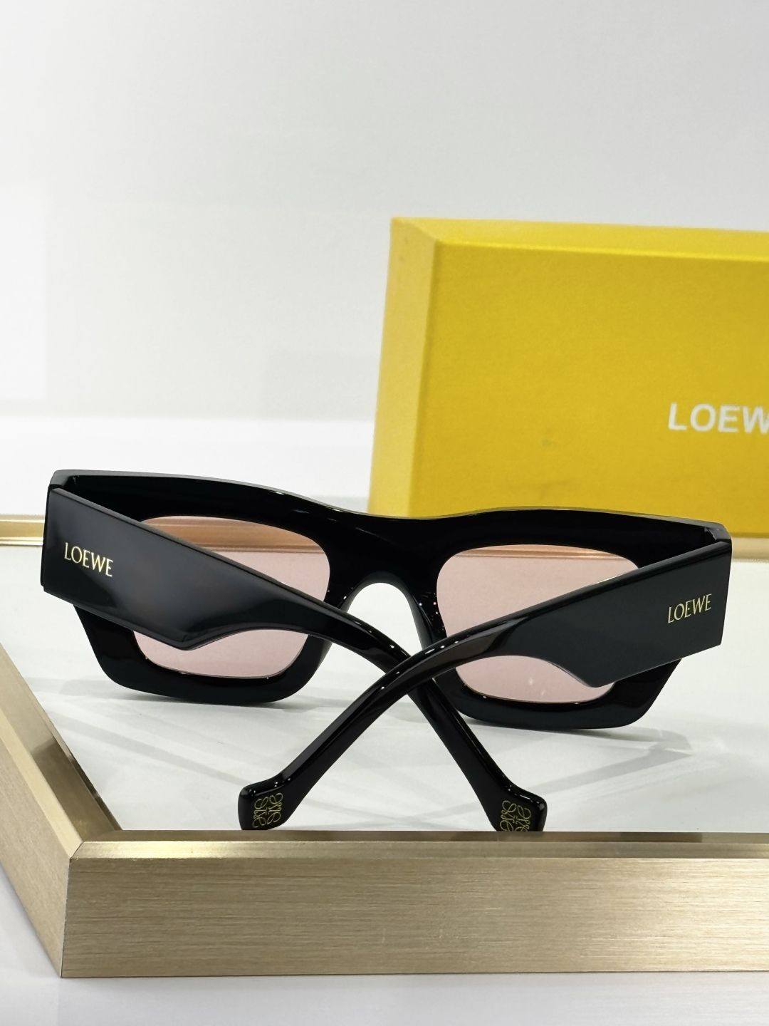 LOEWE_Glasses_yupoo_Original_quality