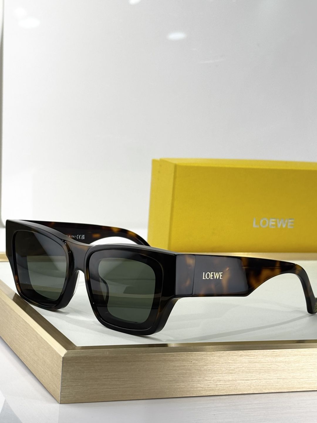 LOEWE_Glasses_yupoo_Original_quality