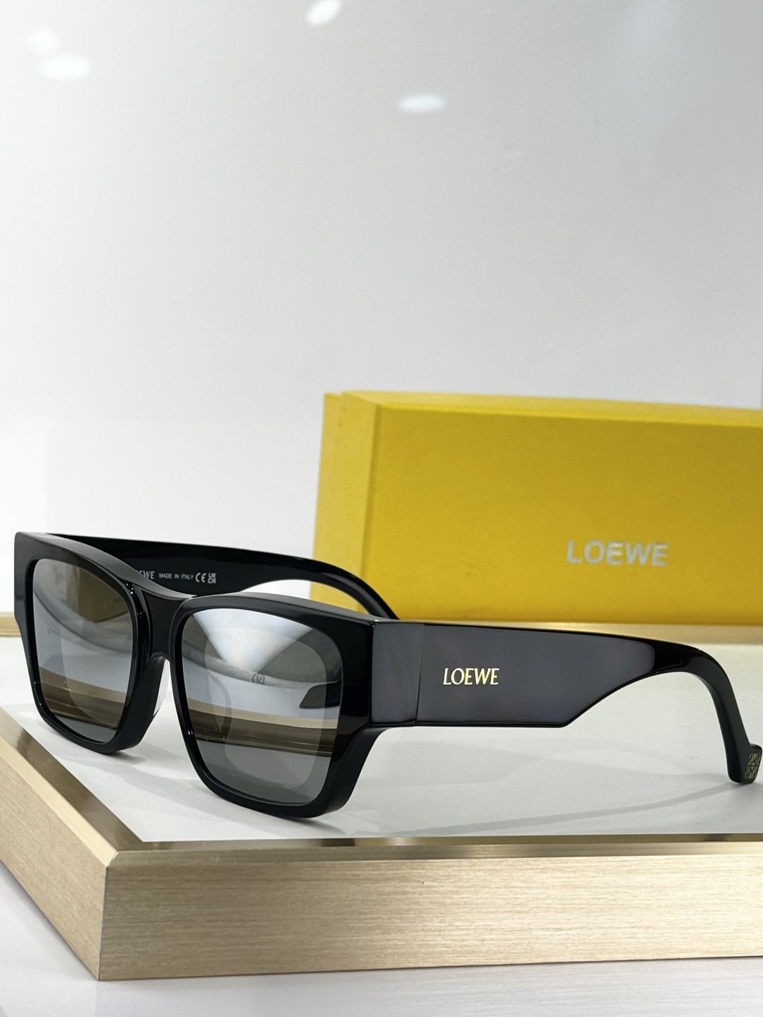 LOEWE_Glasses_yupoo_Original_quality