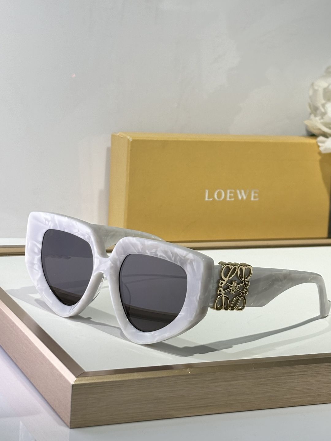LOEWE_Glasses_yupoo_Original_quality