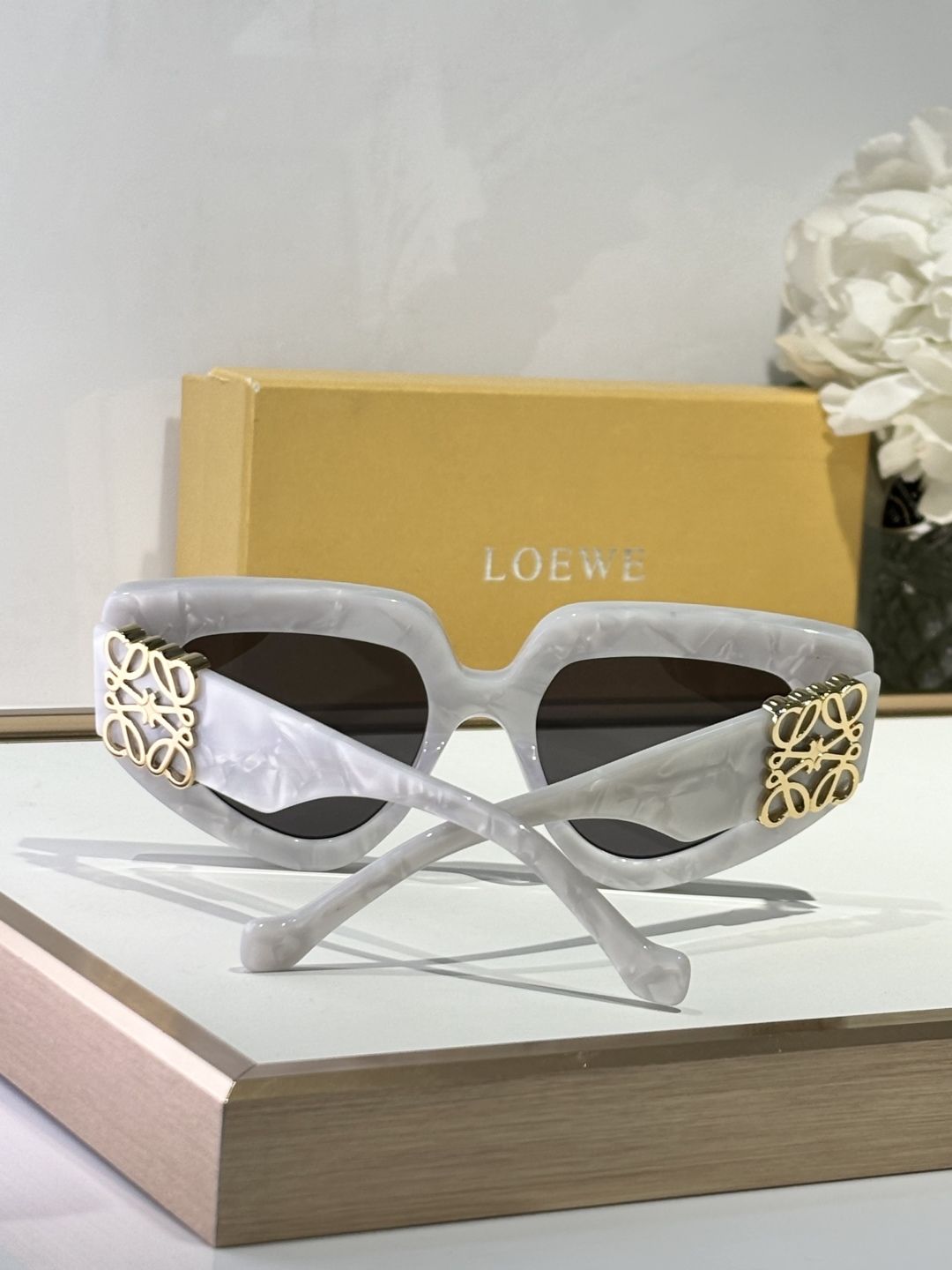 LOEWE_Glasses_yupoo_Original_quality