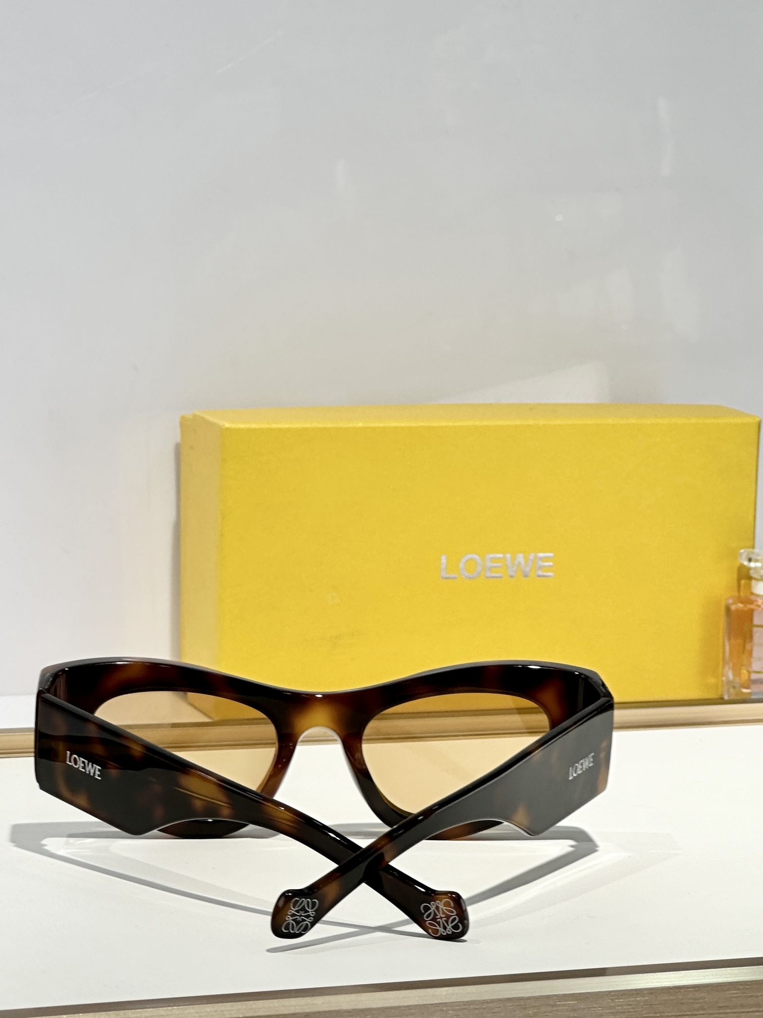 LOEWE_Glasses_yupoo_Original_quality