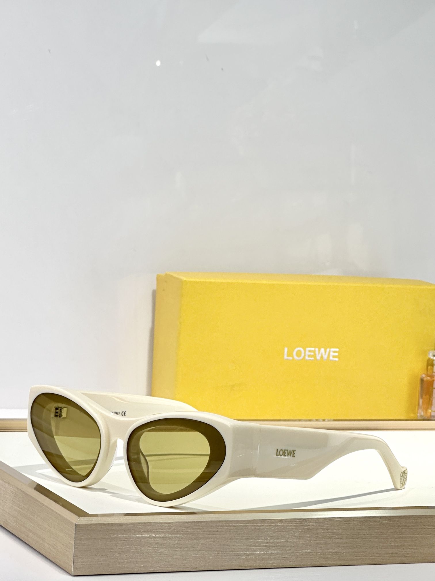 LOEWE_Glasses_yupoo_Original_quality