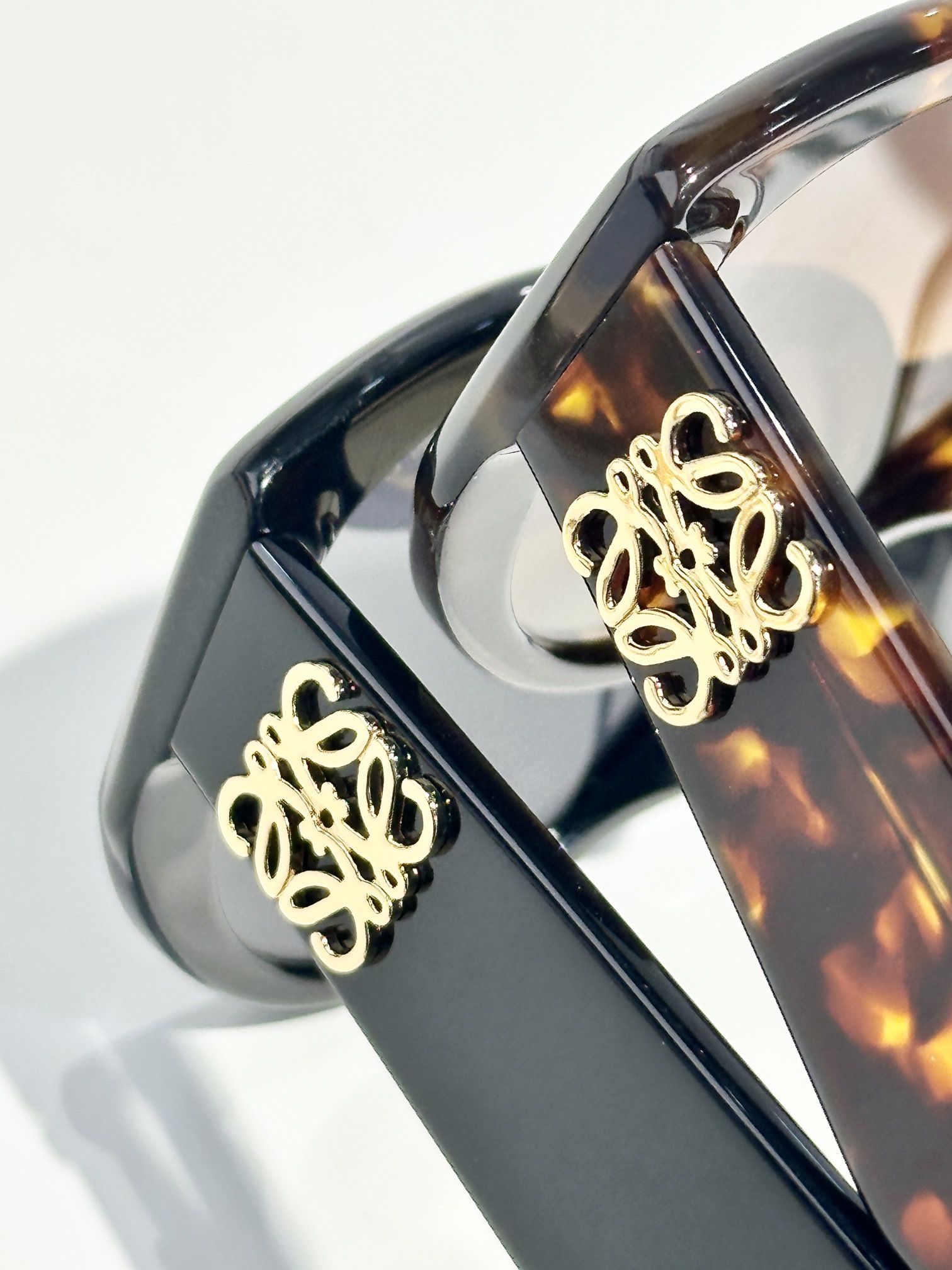 LOEWE_Glasses_yupoo_Original_quality