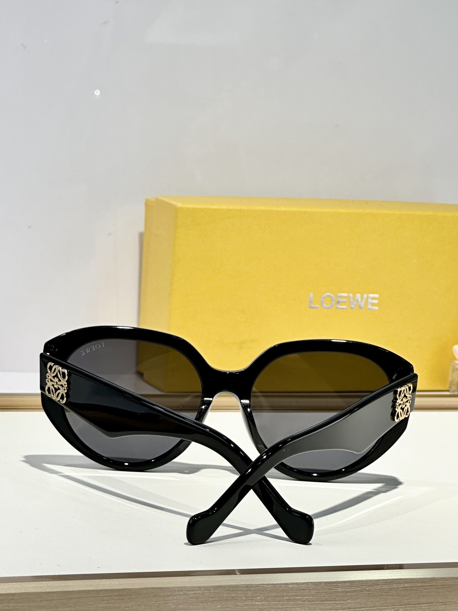 LOEWE_Glasses_yupoo_Original_quality