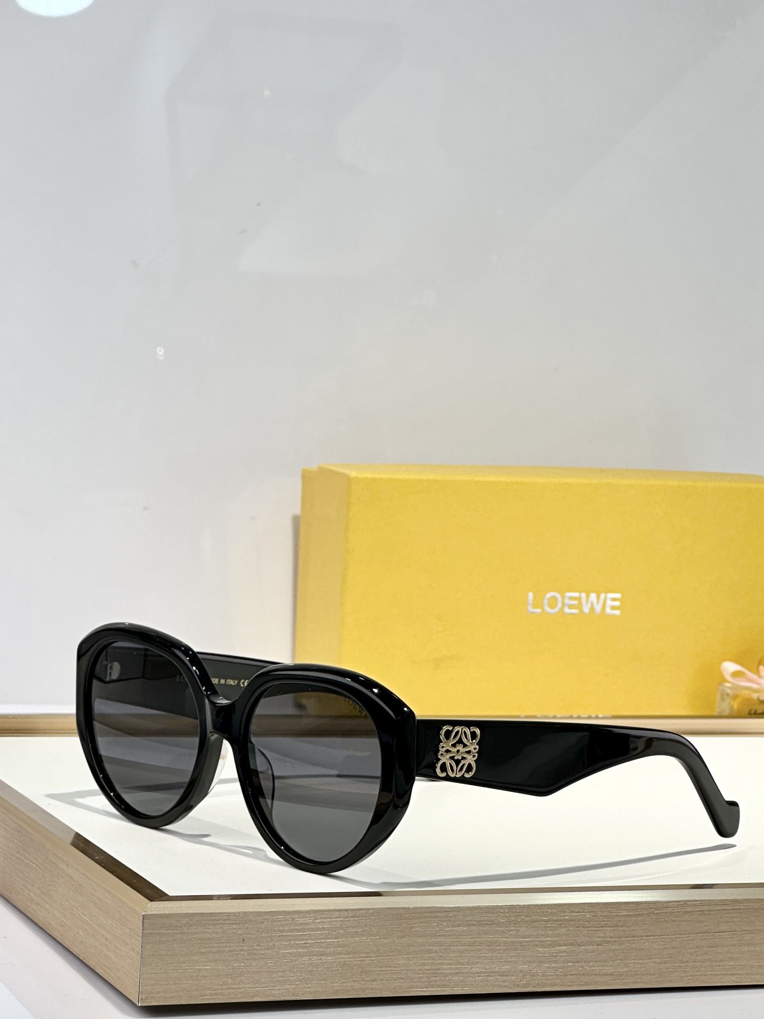 LOEWE_Glasses_yupoo_Original_quality