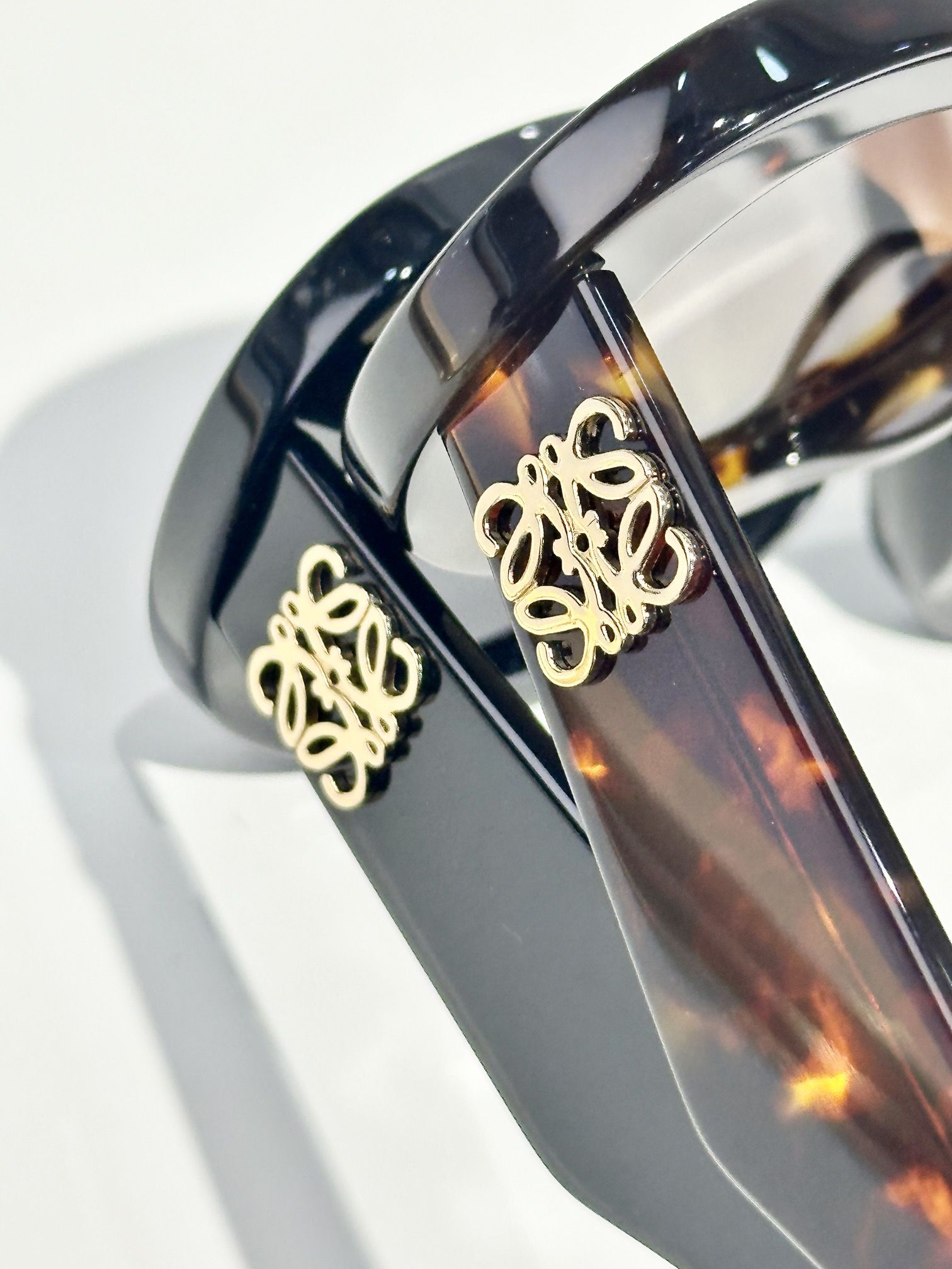 LOEWE_Glasses_yupoo_Original_quality