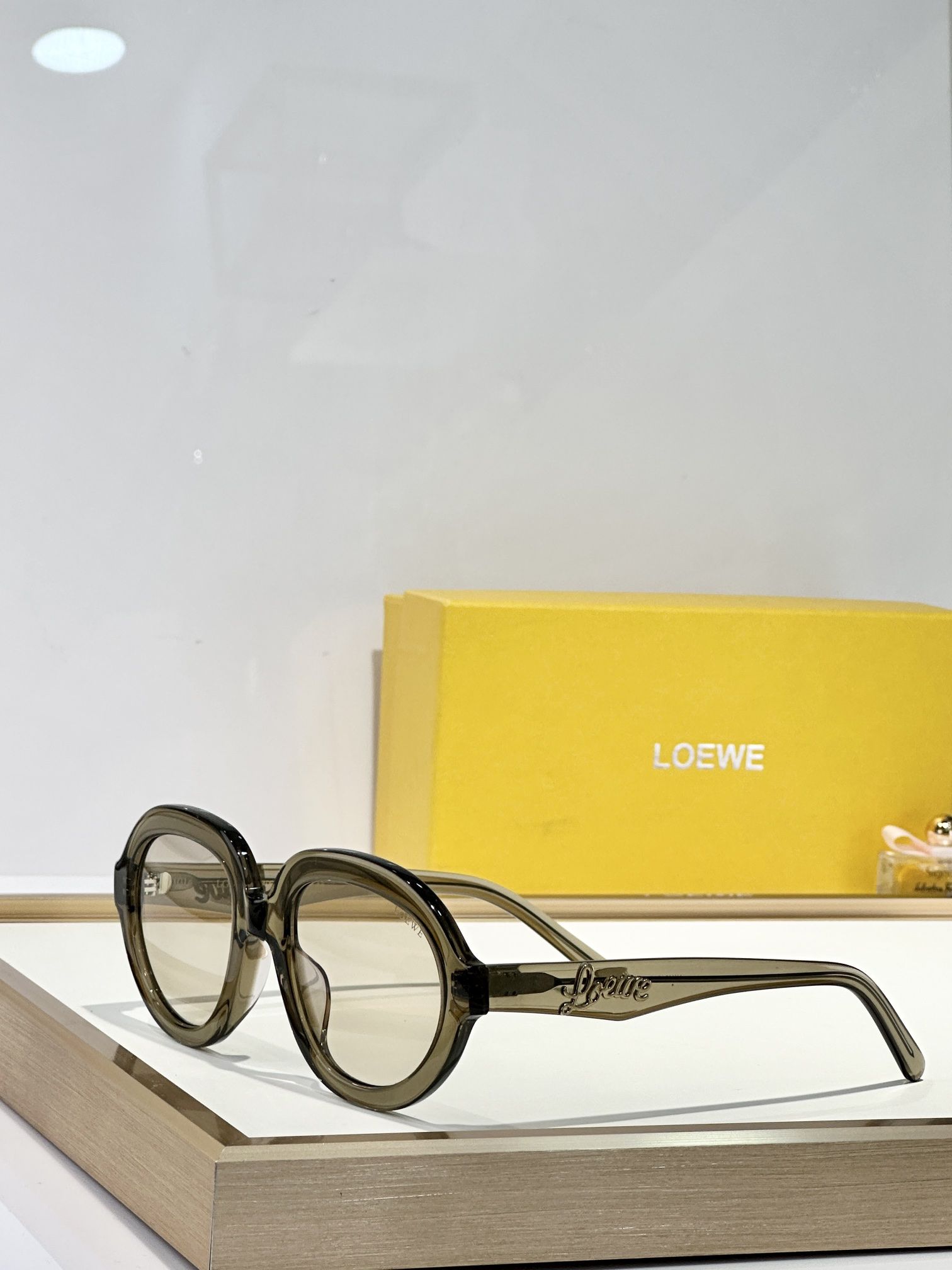 LOEWE_Glasses_yupoo_Original_quality