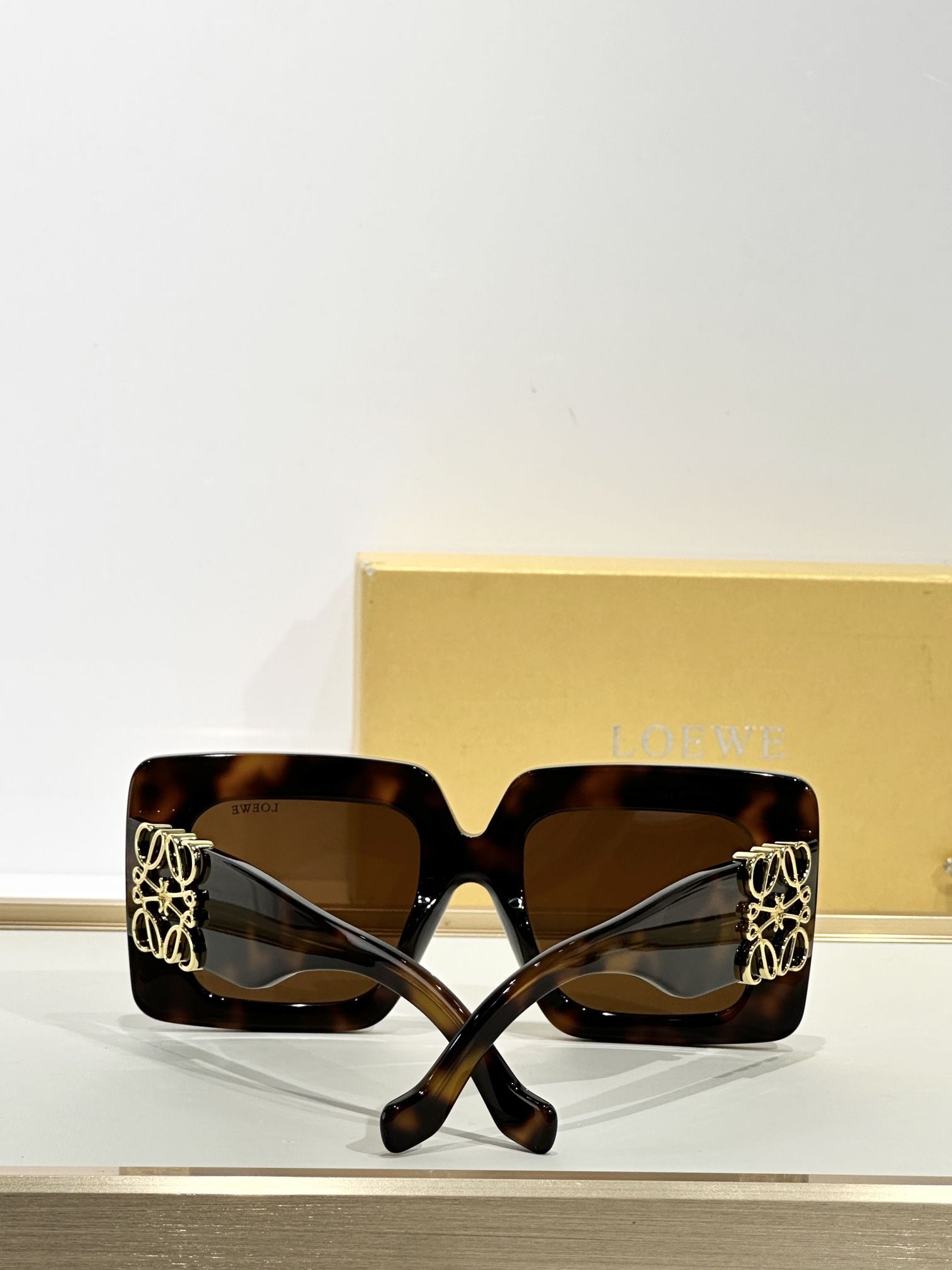LOEWE_Glasses_yupoo_Original_quality