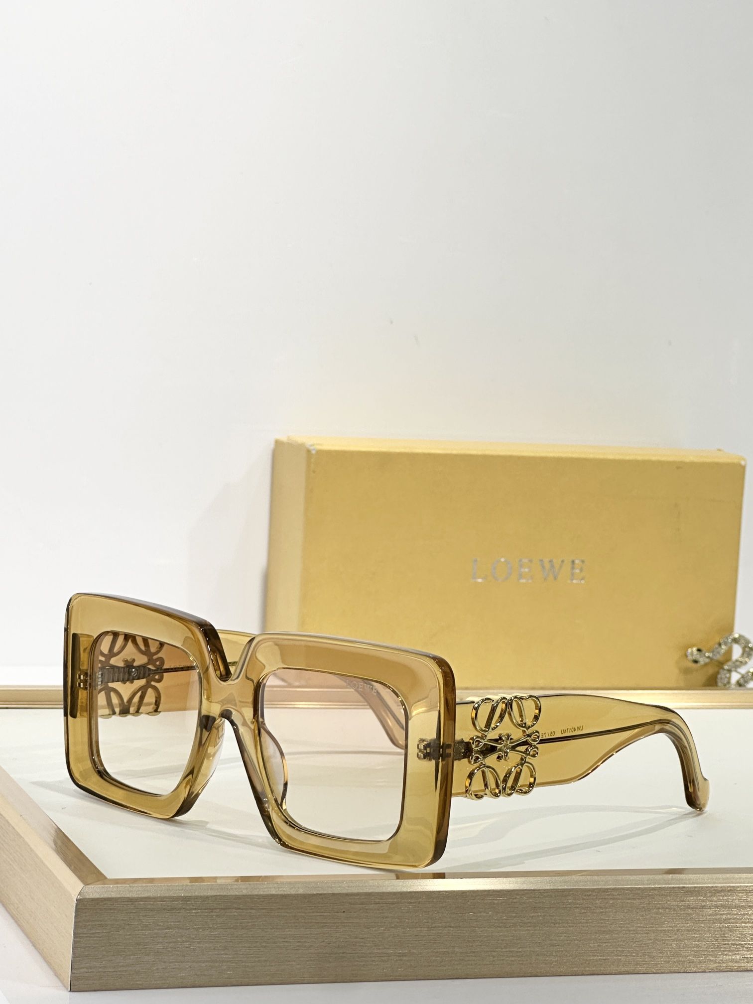 LOEWE_Glasses_yupoo_Original_quality