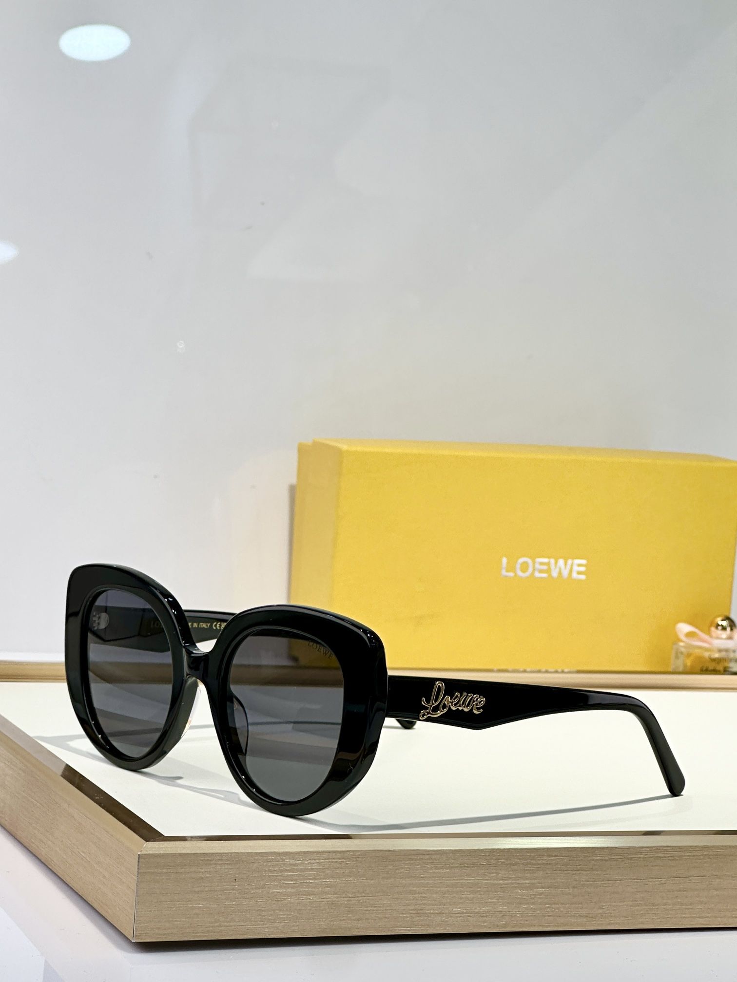 LOEWE_Glasses_yupoo_Original_quality