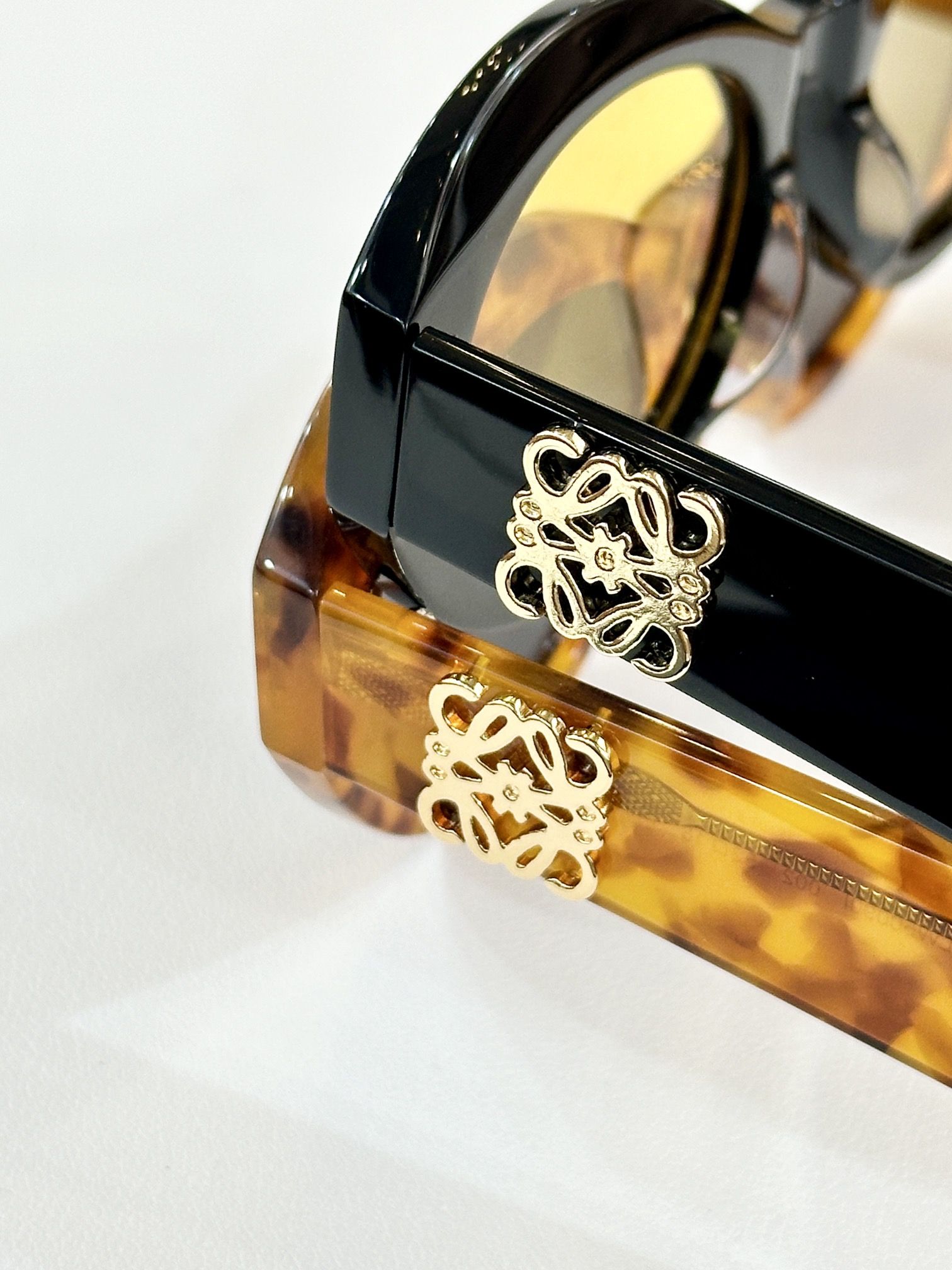 LOEWE_Glasses_yupoo_Original_quality