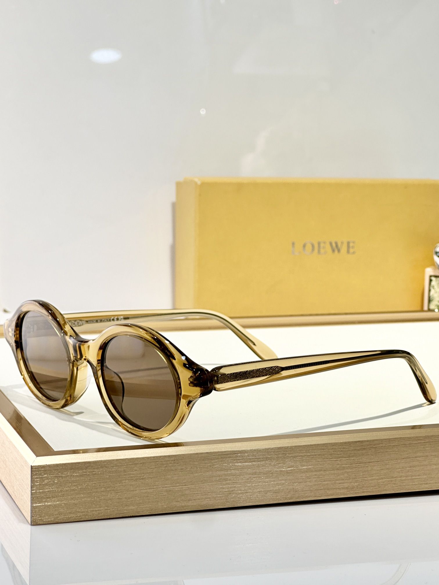 LOEWE_Glasses_yupoo_Original_quality