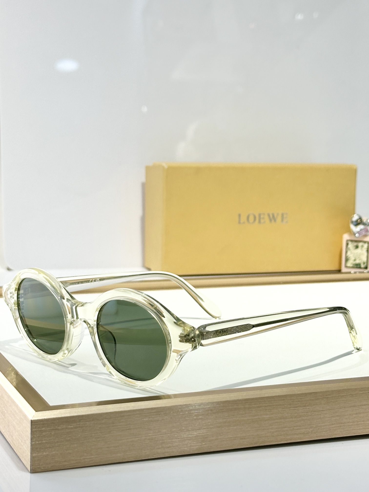 LOEWE_Glasses_yupoo_Original_quality