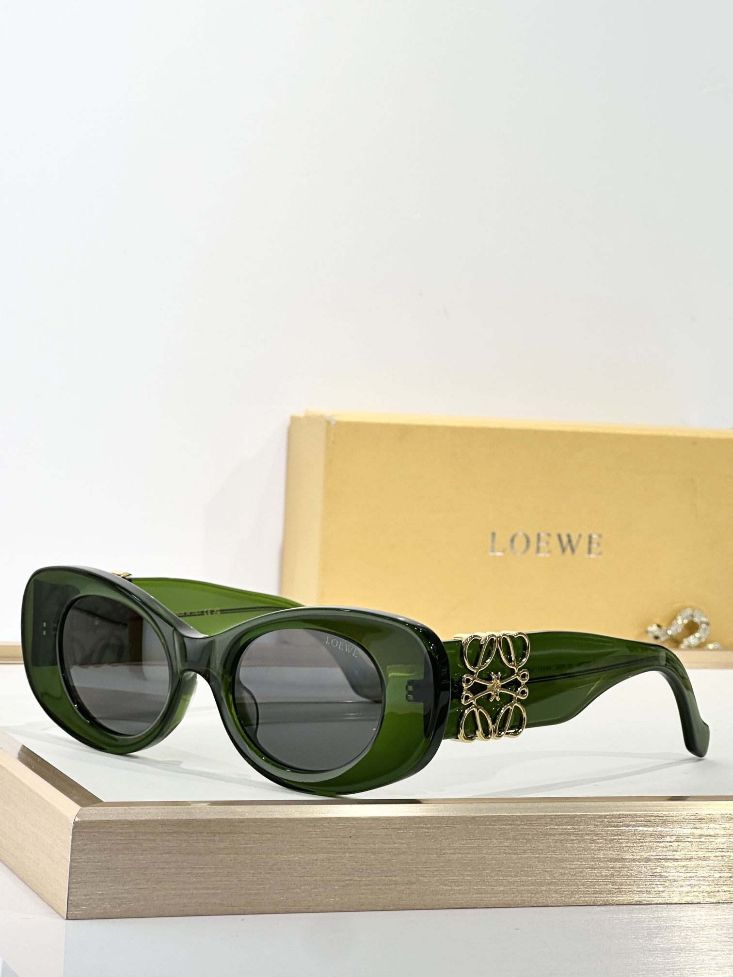 LOEWE_Glasses_yupoo_Original_quality